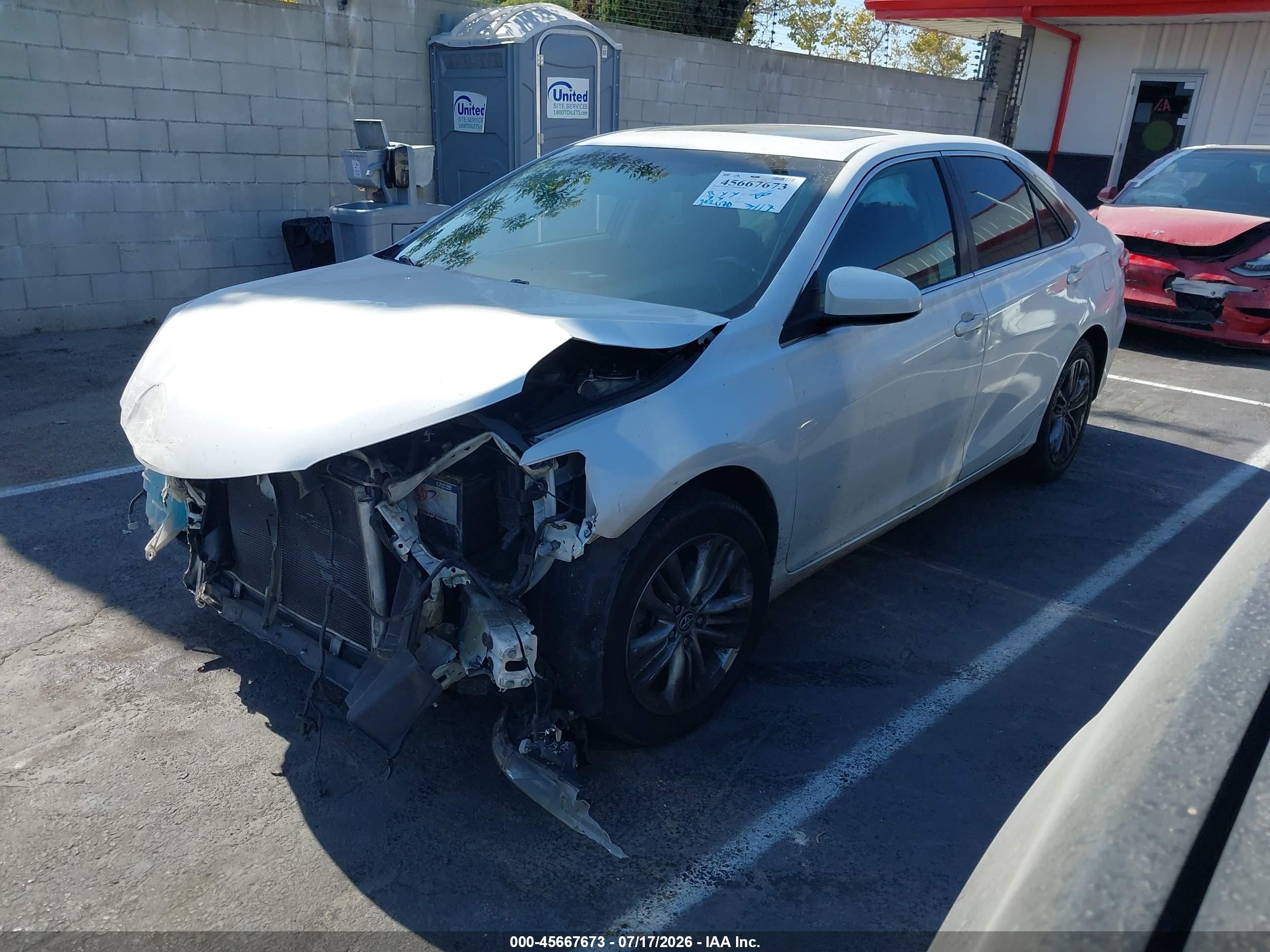 2015 Toyota Camry Se White vin: 4T1BF1FK1FU055446