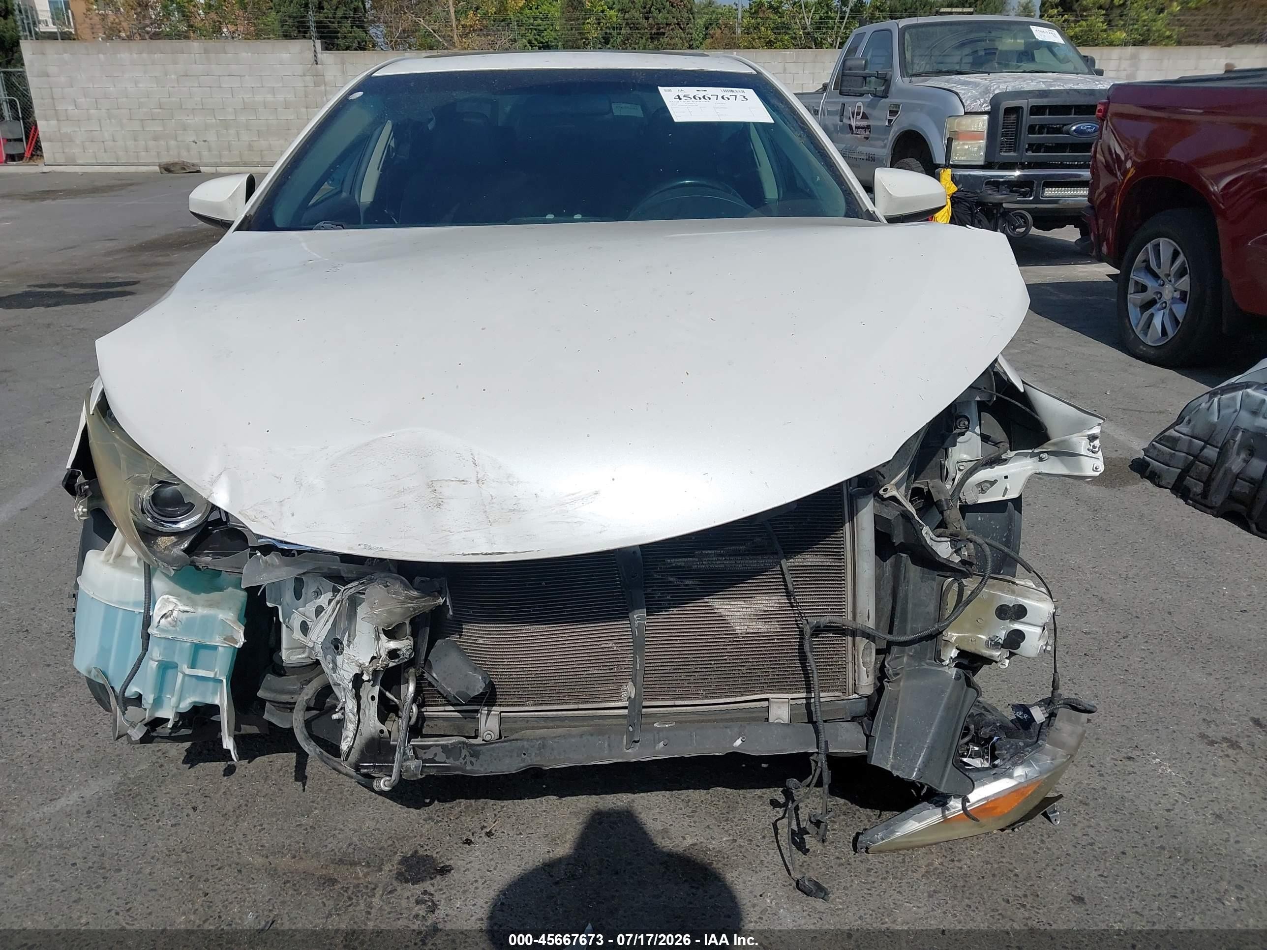 2015 Toyota Camry Se White vin: 4T1BF1FK1FU055446