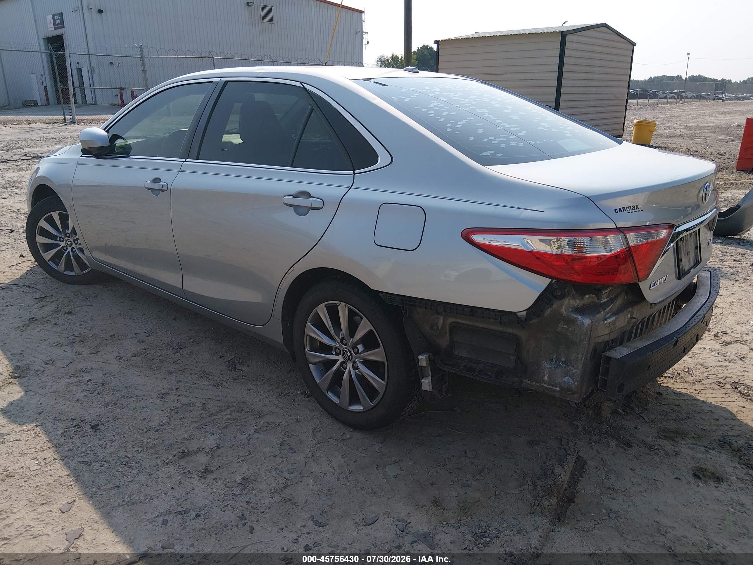 2015 Toyota Camry Xle Серебряный vin: 4T1BF1FK1FU060114