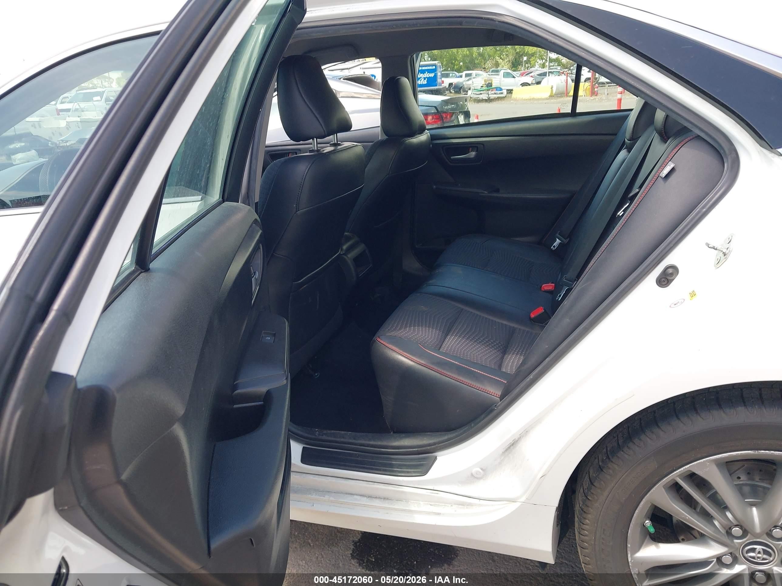 2015 Toyota Camry Se Белый vin: 4T1BF1FK1FU061635