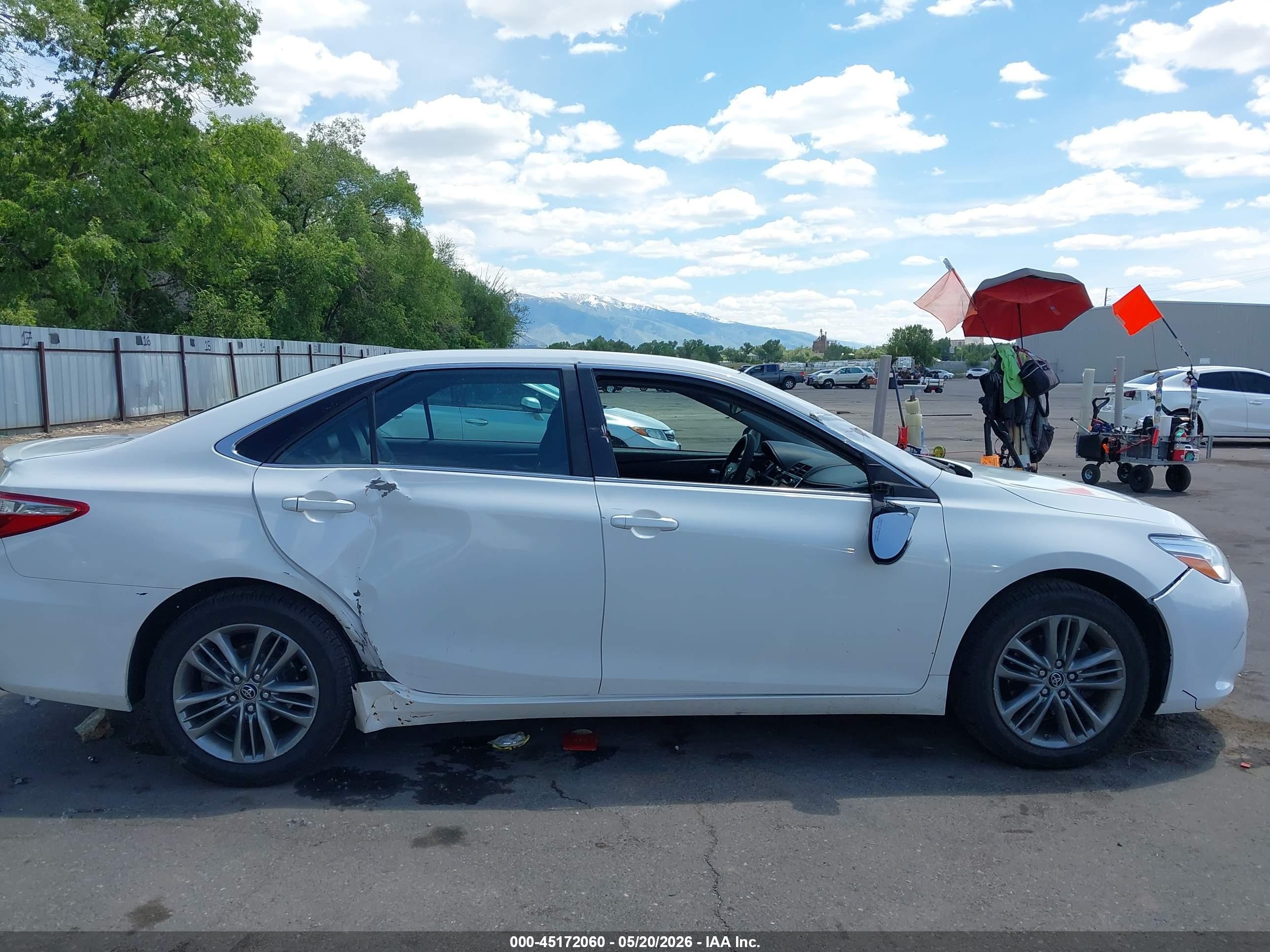 2015 Toyota Camry Se Белый vin: 4T1BF1FK1FU061635