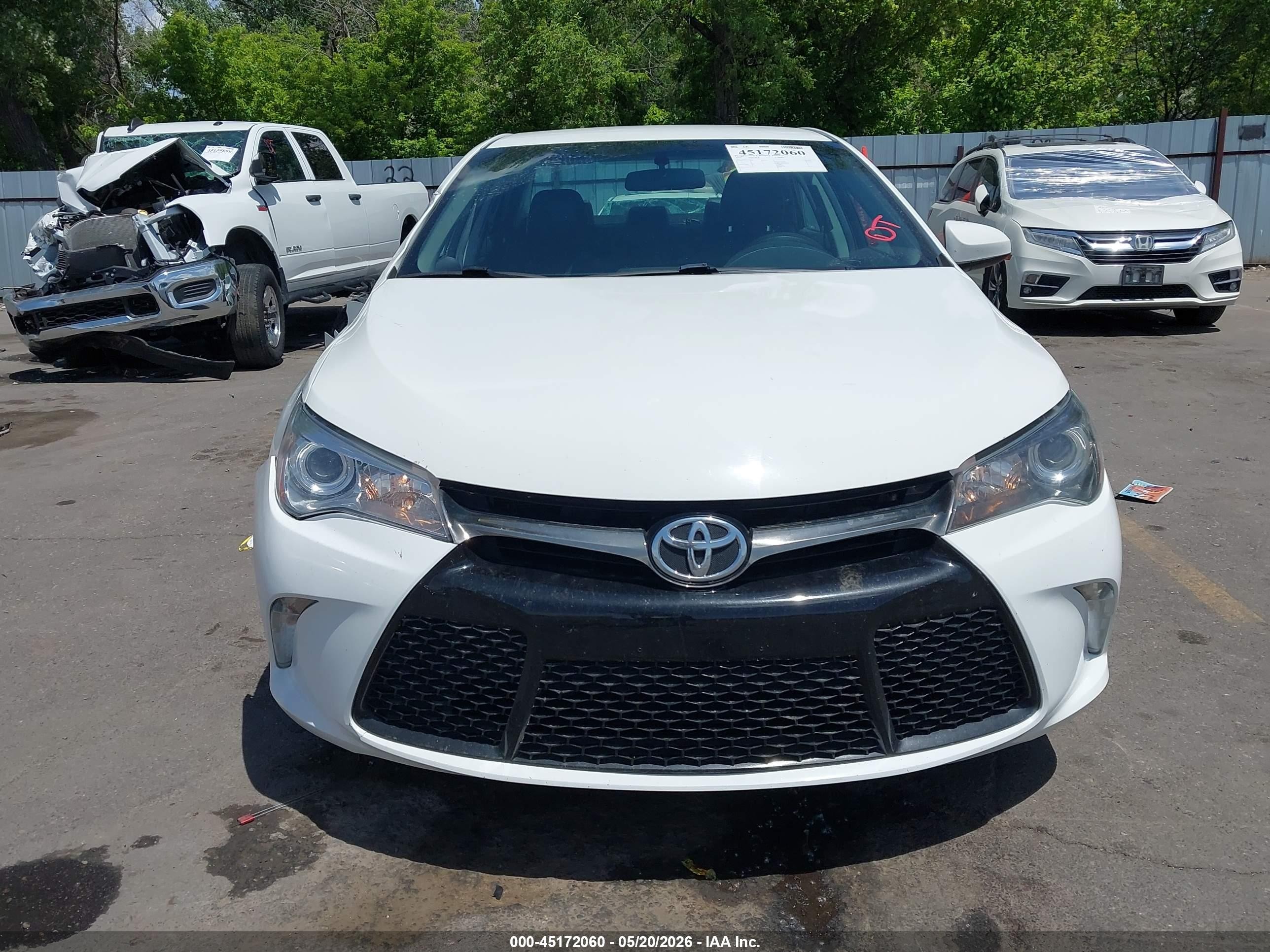 2015 Toyota Camry Se Белый vin: 4T1BF1FK1FU061635