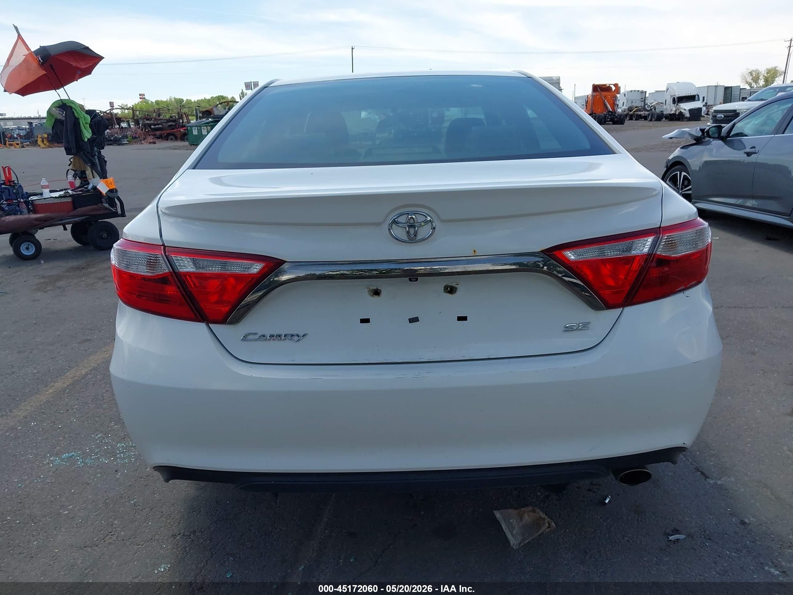 2015 Toyota Camry Se Белый vin: 4T1BF1FK1FU061635