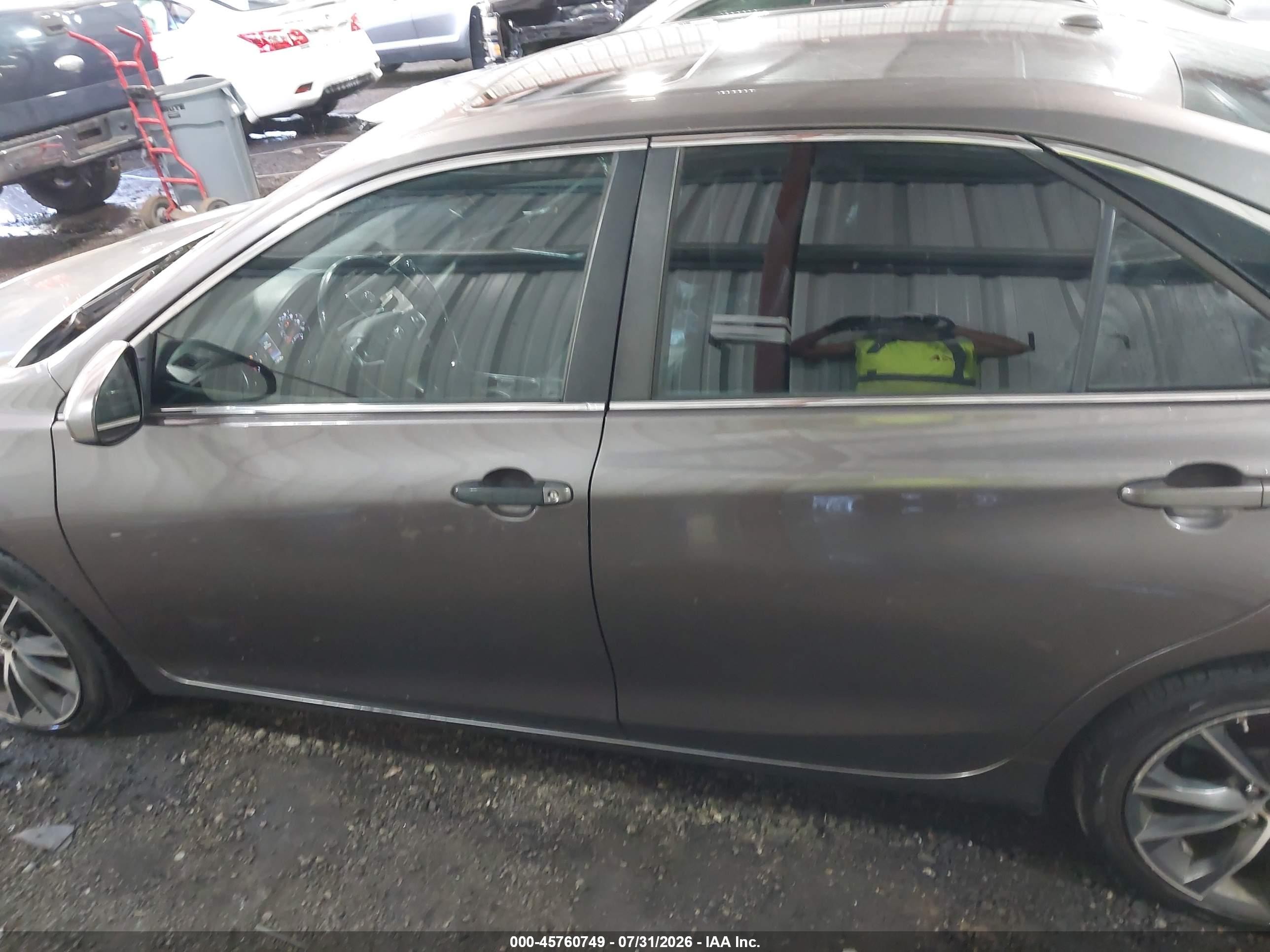 2015 Toyota Camry Xse Серый vin: 4T1BF1FK1FU062199