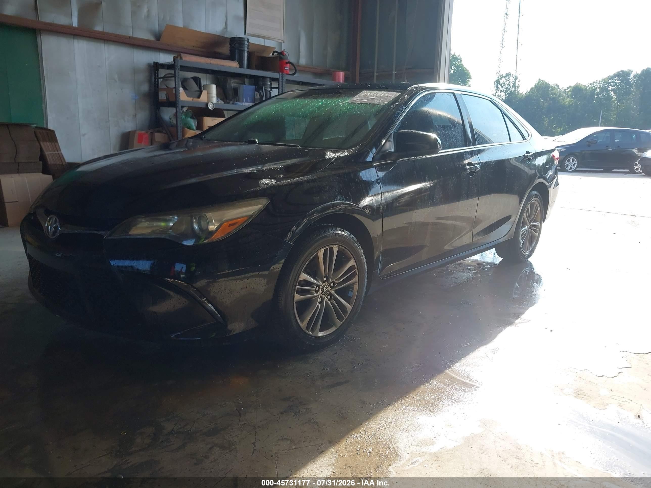 2015 Toyota Camry Se Dark Blue vin: 4T1BF1FK1FU070786