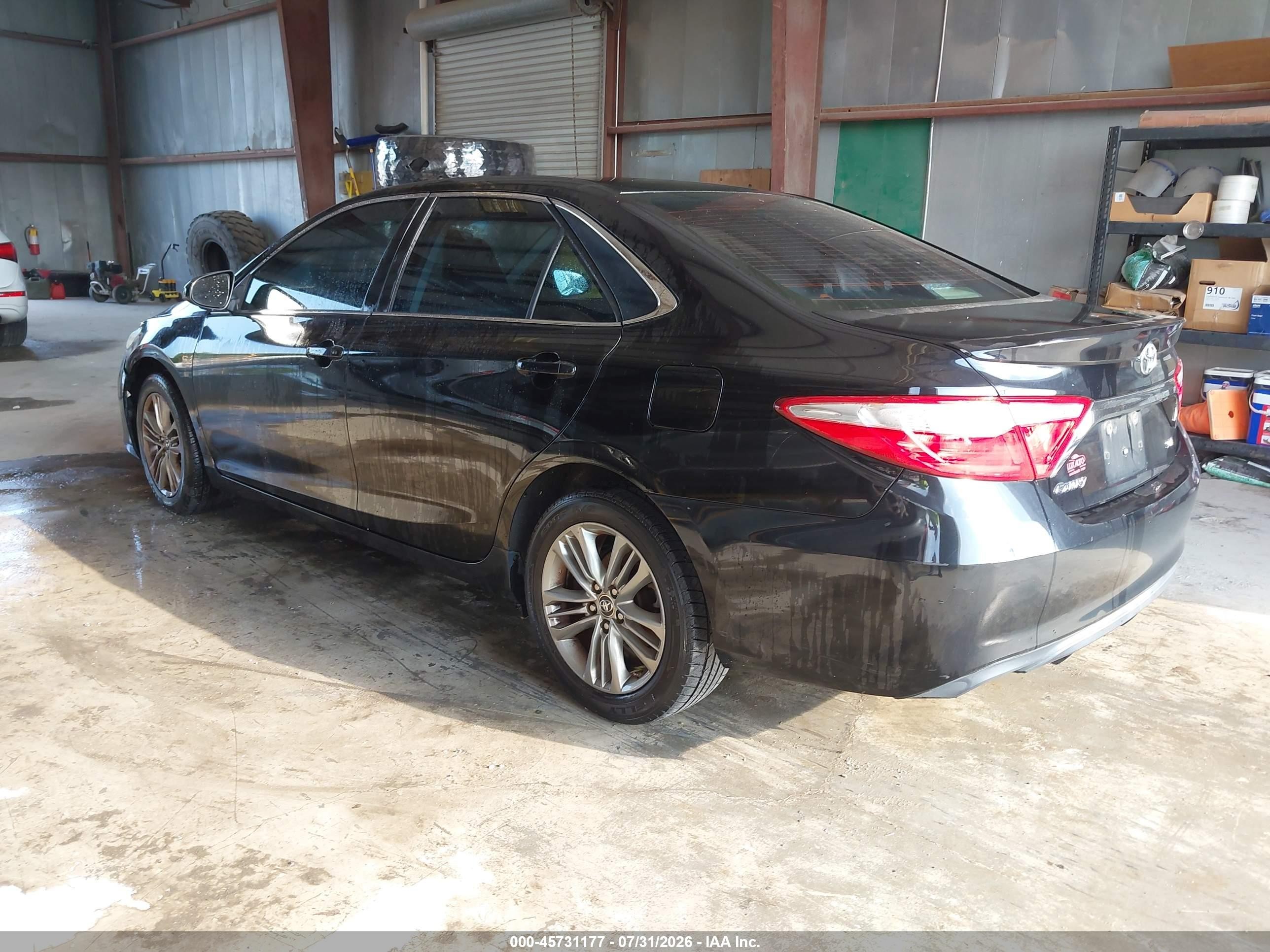 2015 Toyota Camry Se Dark Blue vin: 4T1BF1FK1FU070786