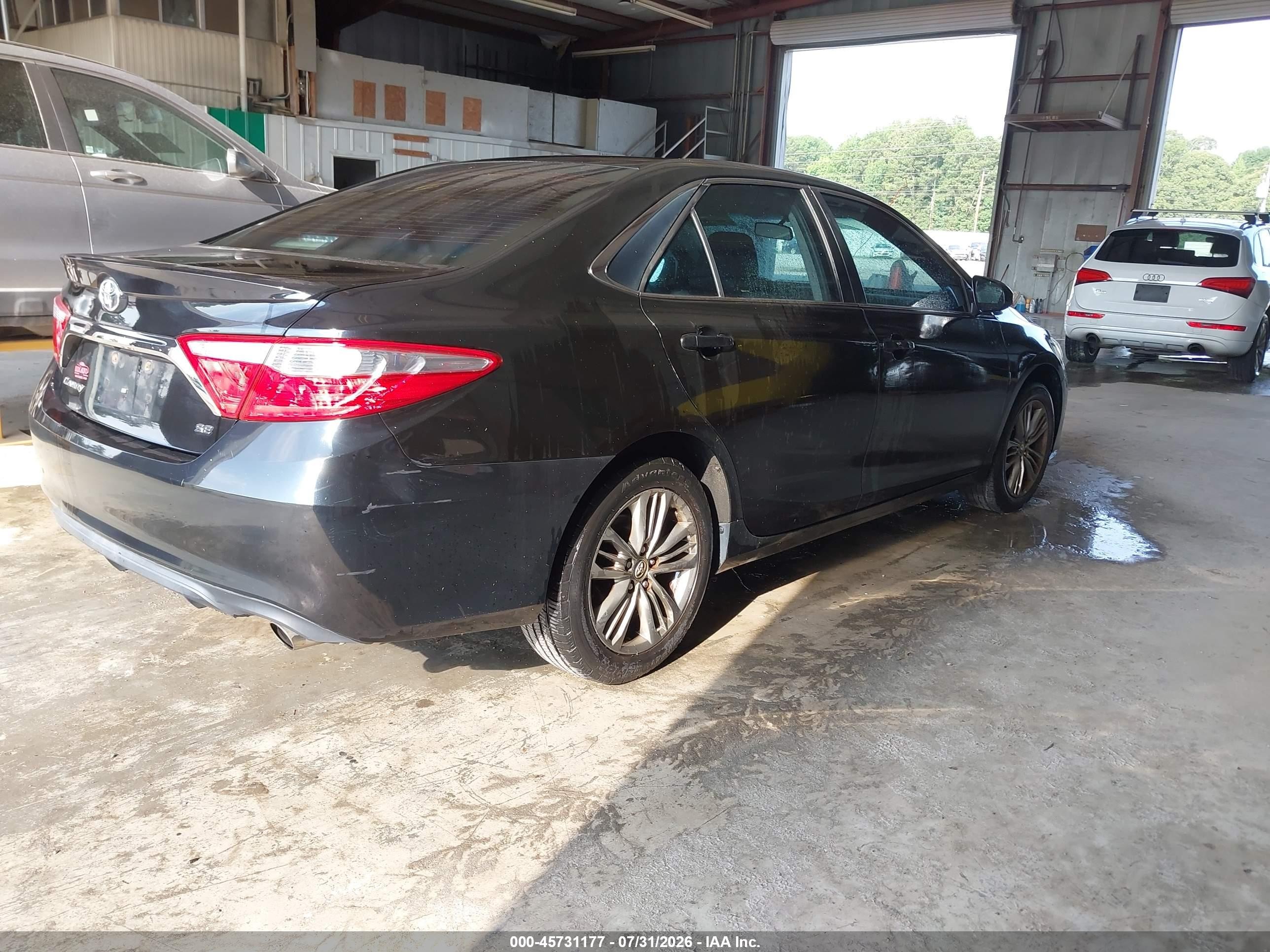 2015 Toyota Camry Se Dark Blue vin: 4T1BF1FK1FU070786