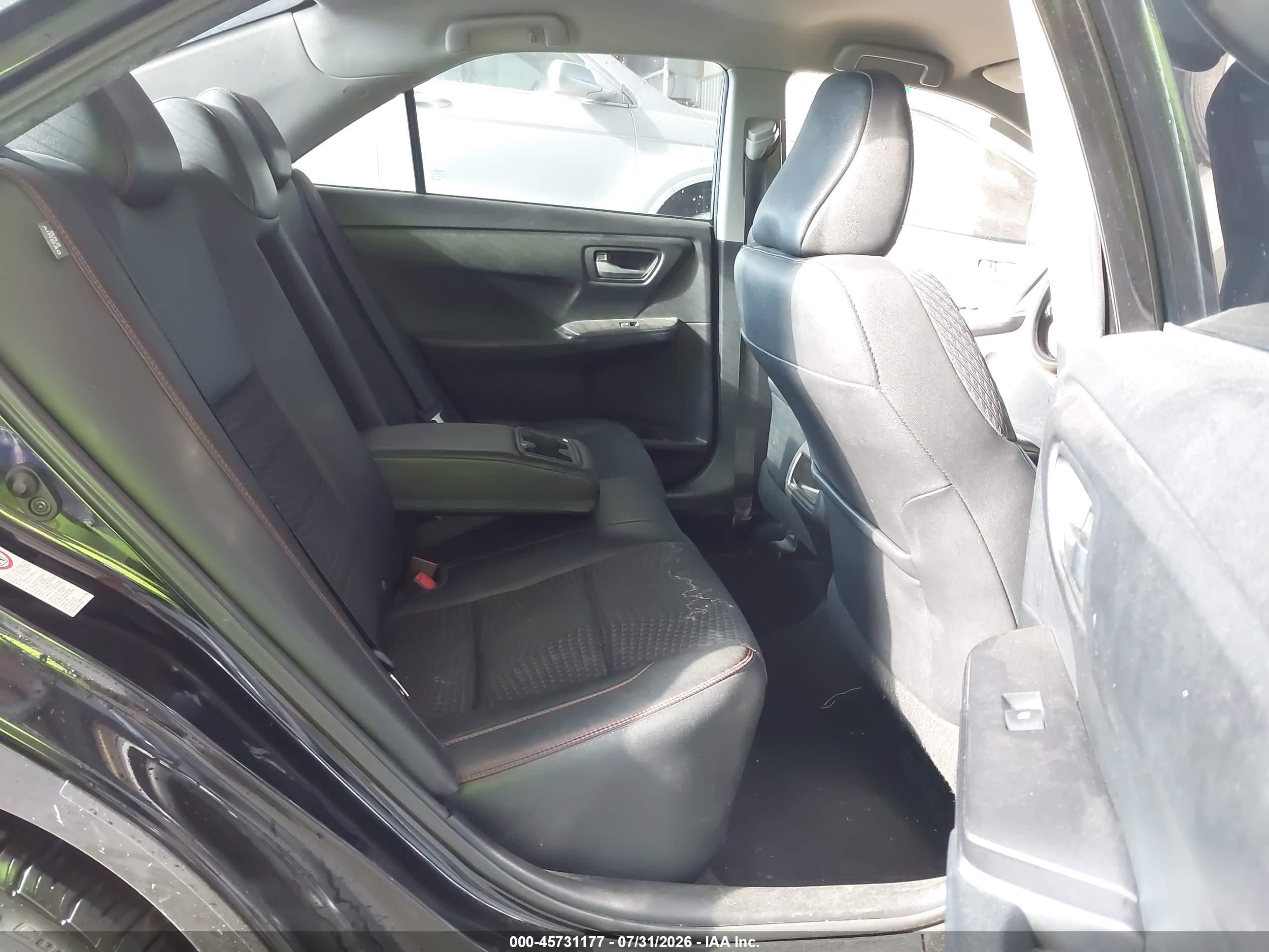 2015 Toyota Camry Se Dark Blue vin: 4T1BF1FK1FU070786