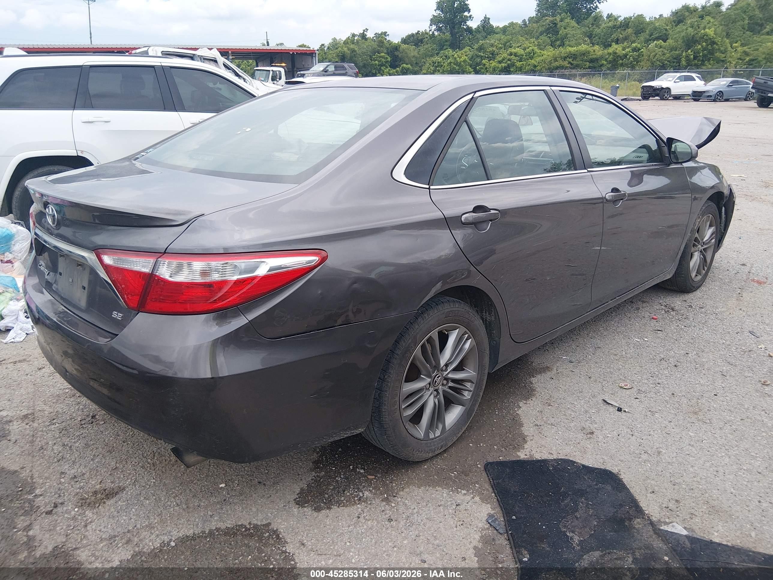 2015 Toyota Camry Se Серый vin: 4T1BF1FK1FU074580