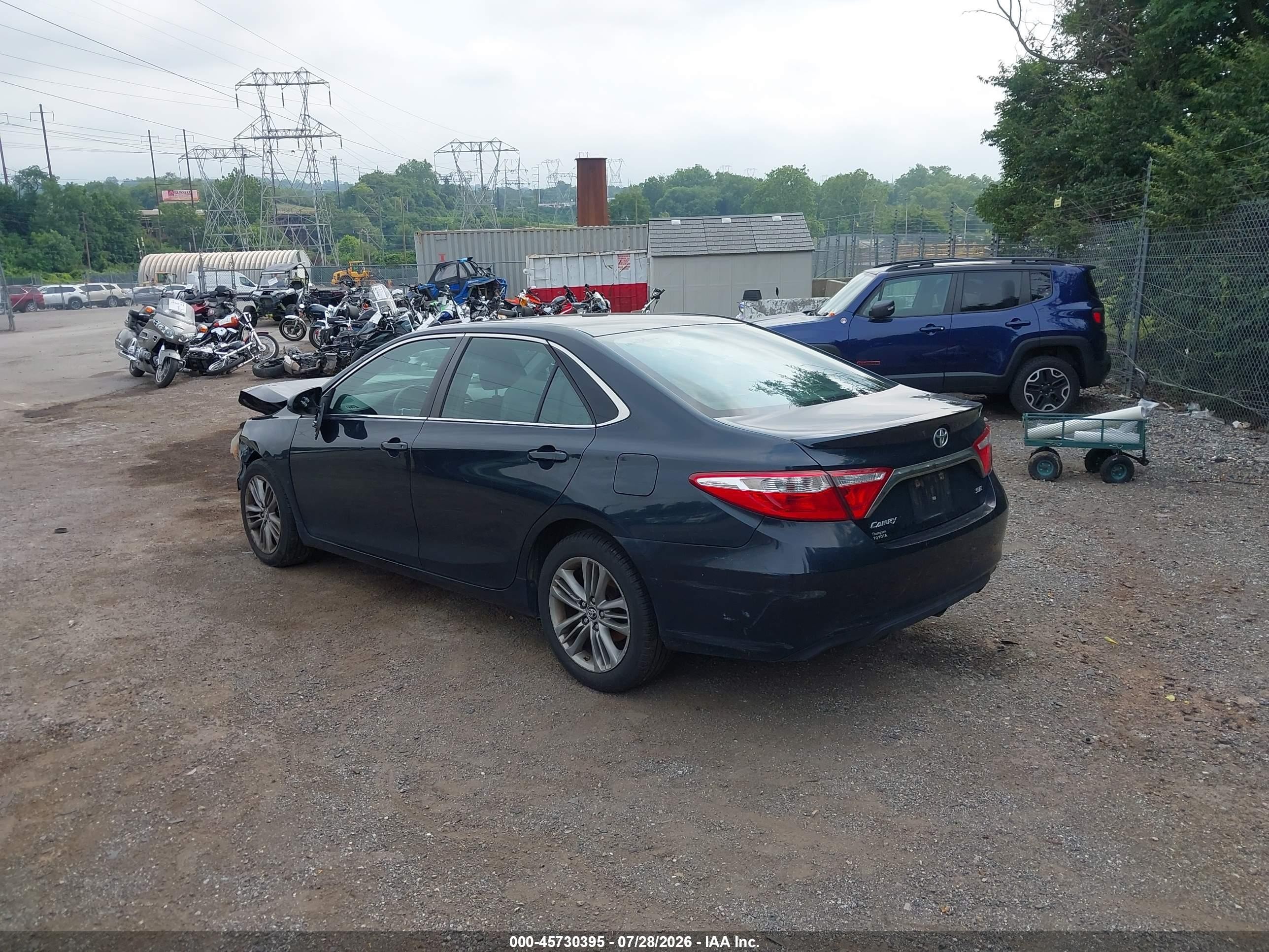 2015 Toyota Camry Se Navy vin: 4T1BF1FK1FU084915
