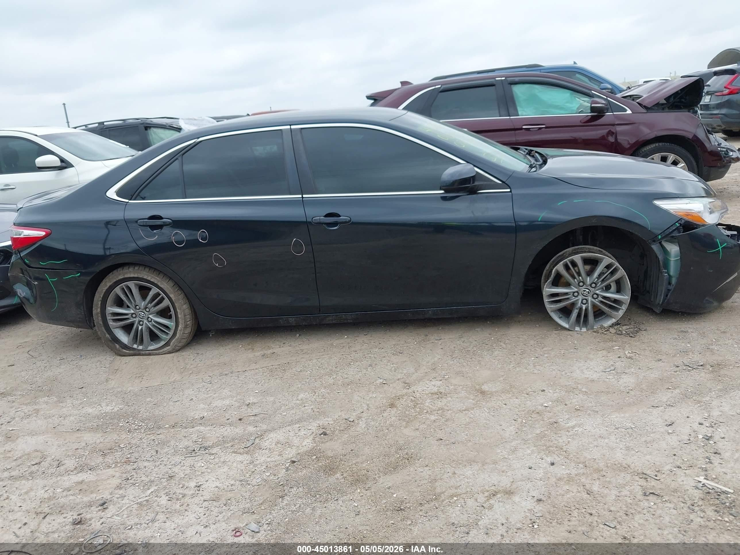 2015 Toyota Camry Se Черный vin: 4T1BF1FK1FU096708