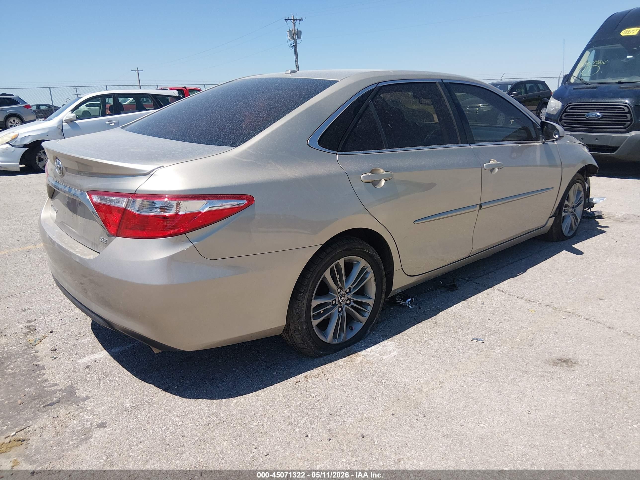 2015 Toyota Camry Se Champagne vin: 4T1BF1FK1FU098099