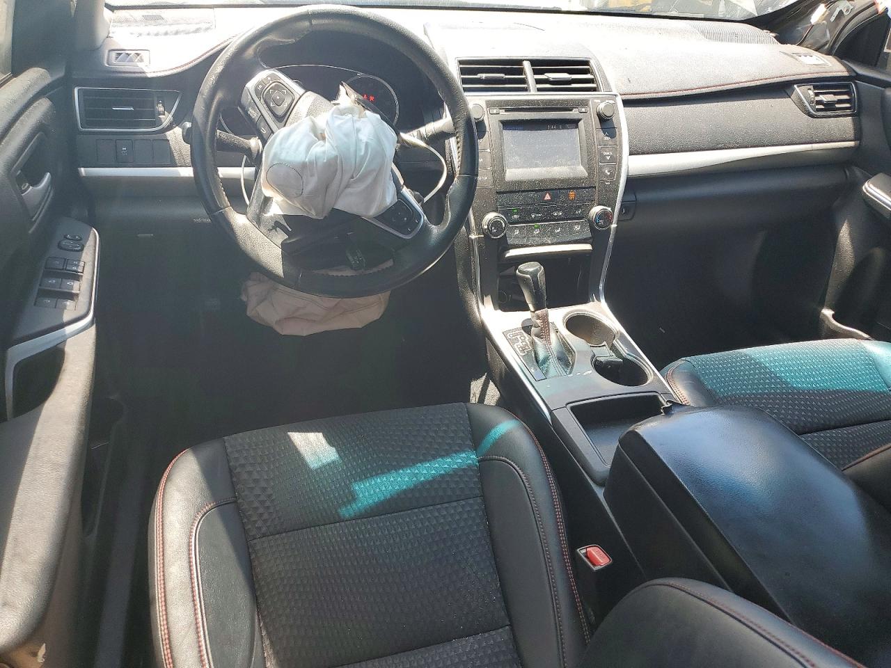 2015 Toyota Camry Se Серый vin: 4T1BF1FK1FU105214