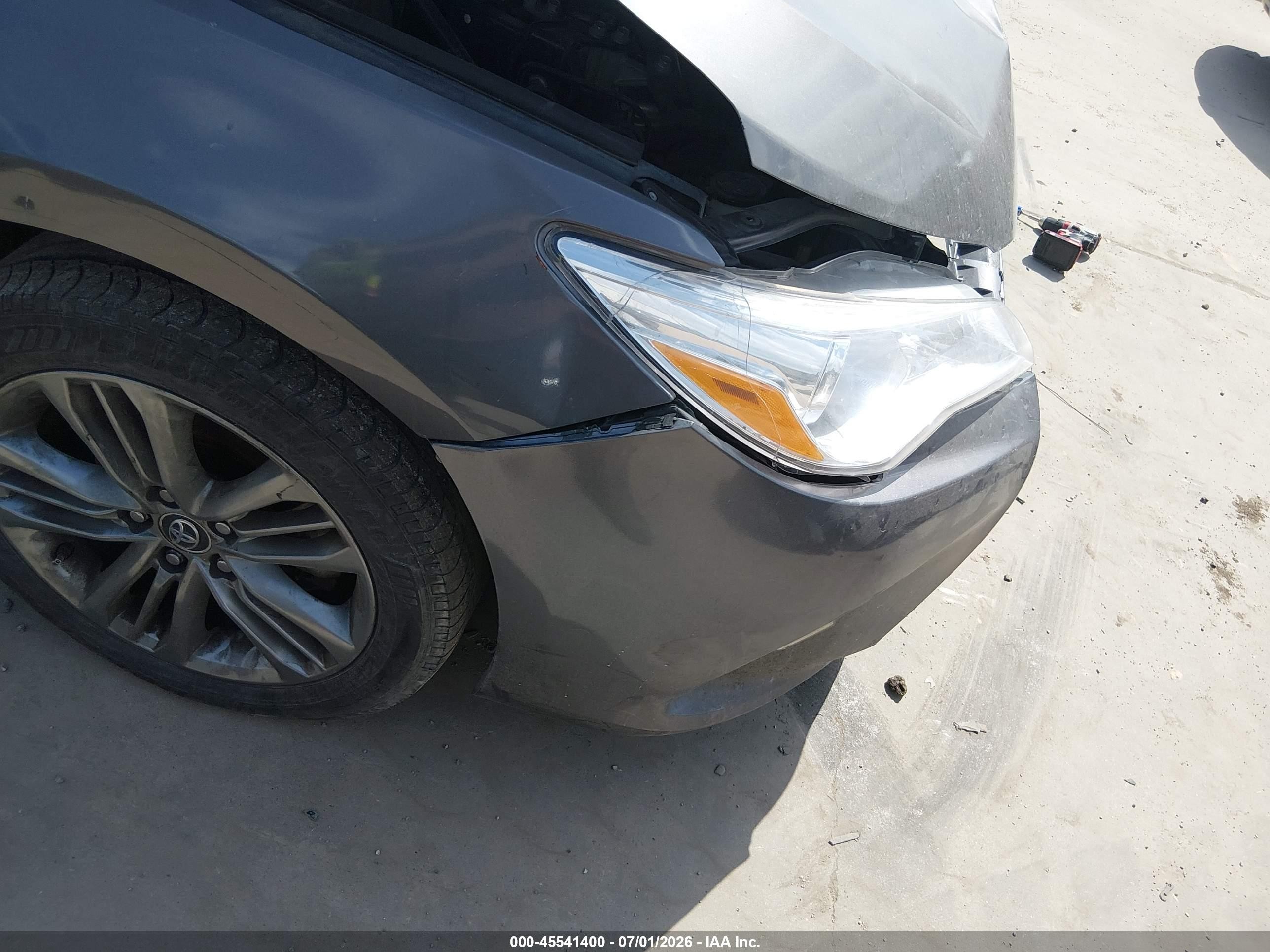 2015 Toyota Camry Se Gray vin: 4T1BF1FK1FU107514