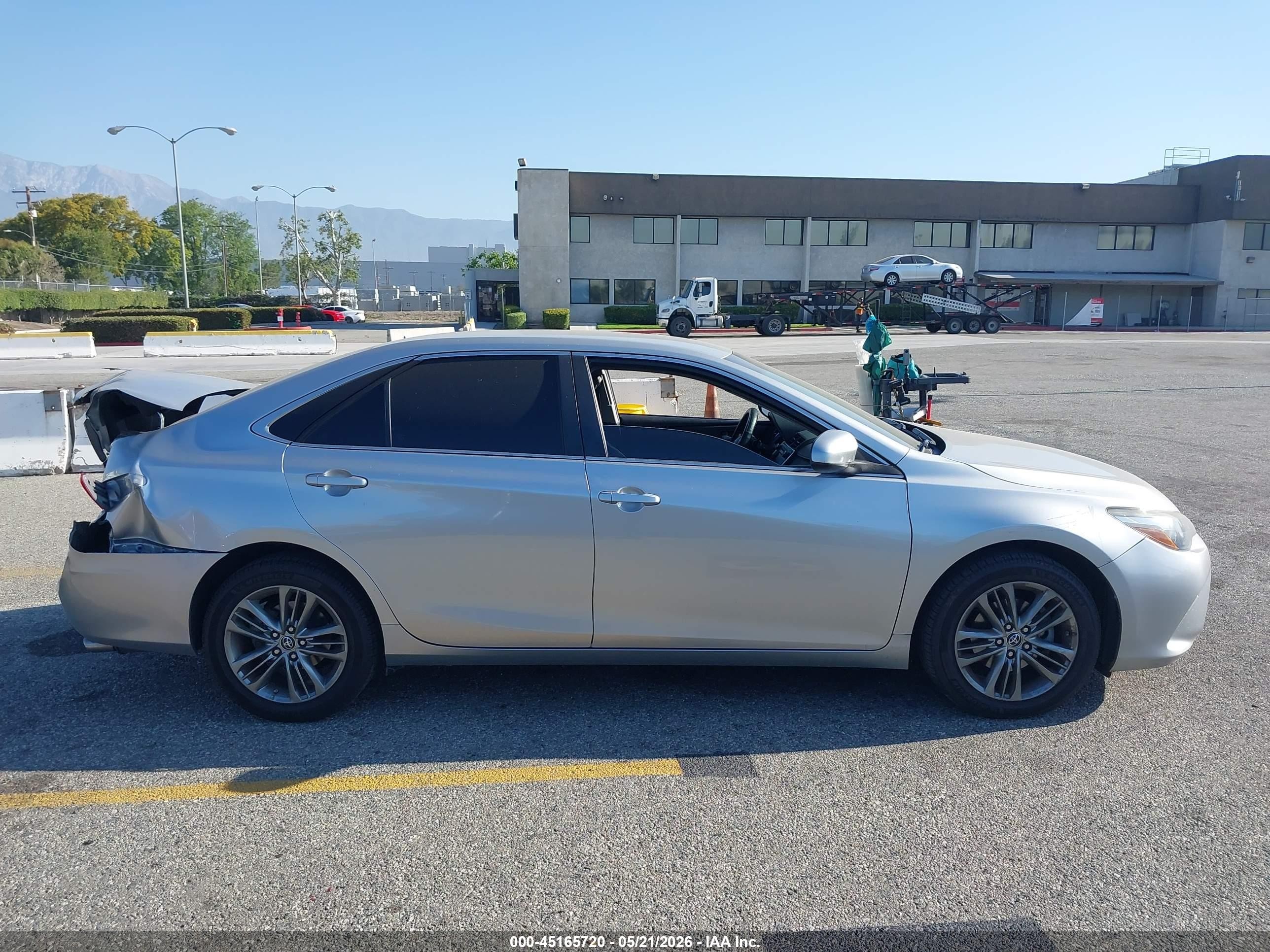 2015 Toyota Camry Se Silver vin: 4T1BF1FK1FU477751