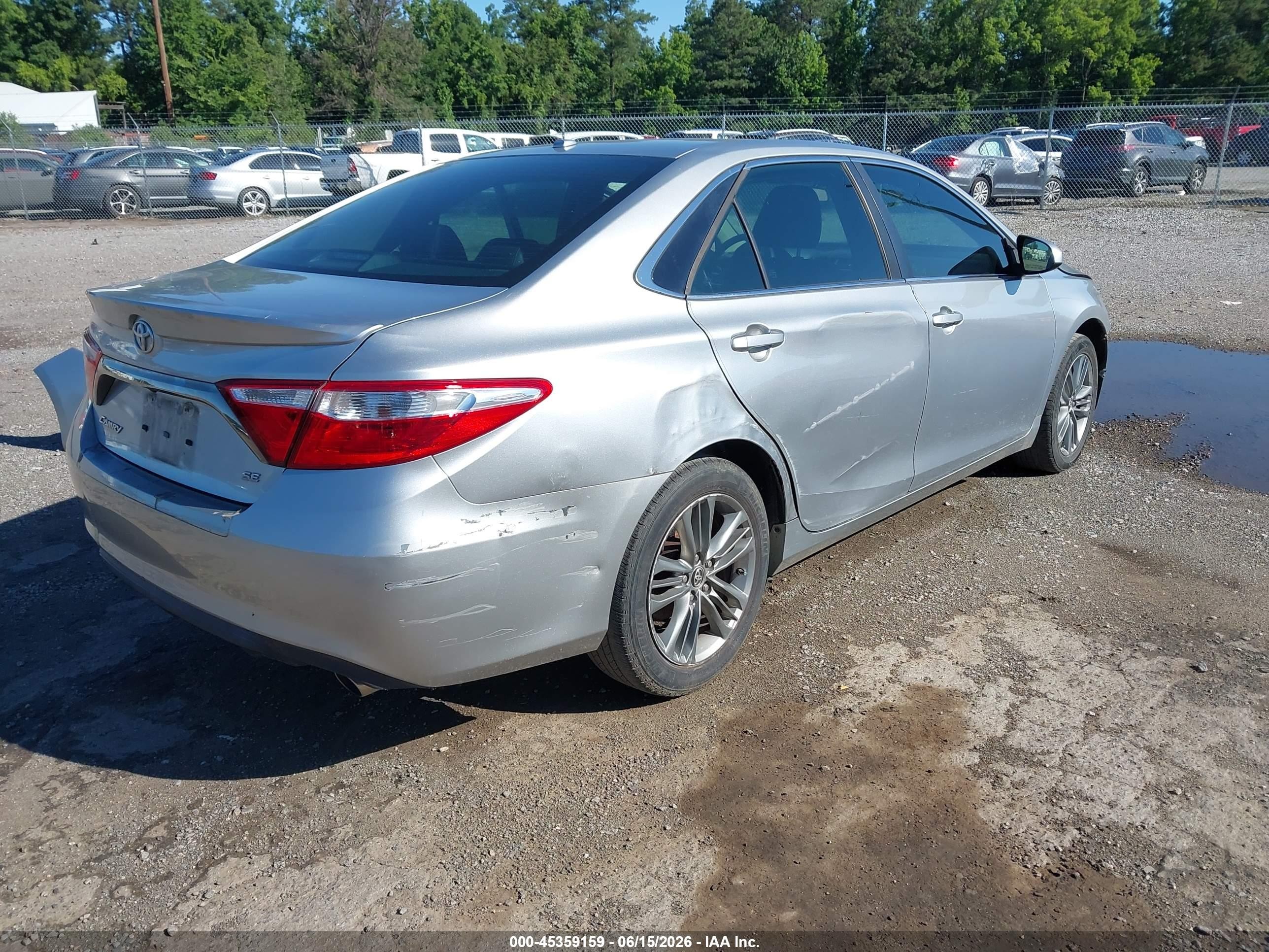 2015 Toyota Camry Se Silver vin: 4T1BF1FK1FU485154