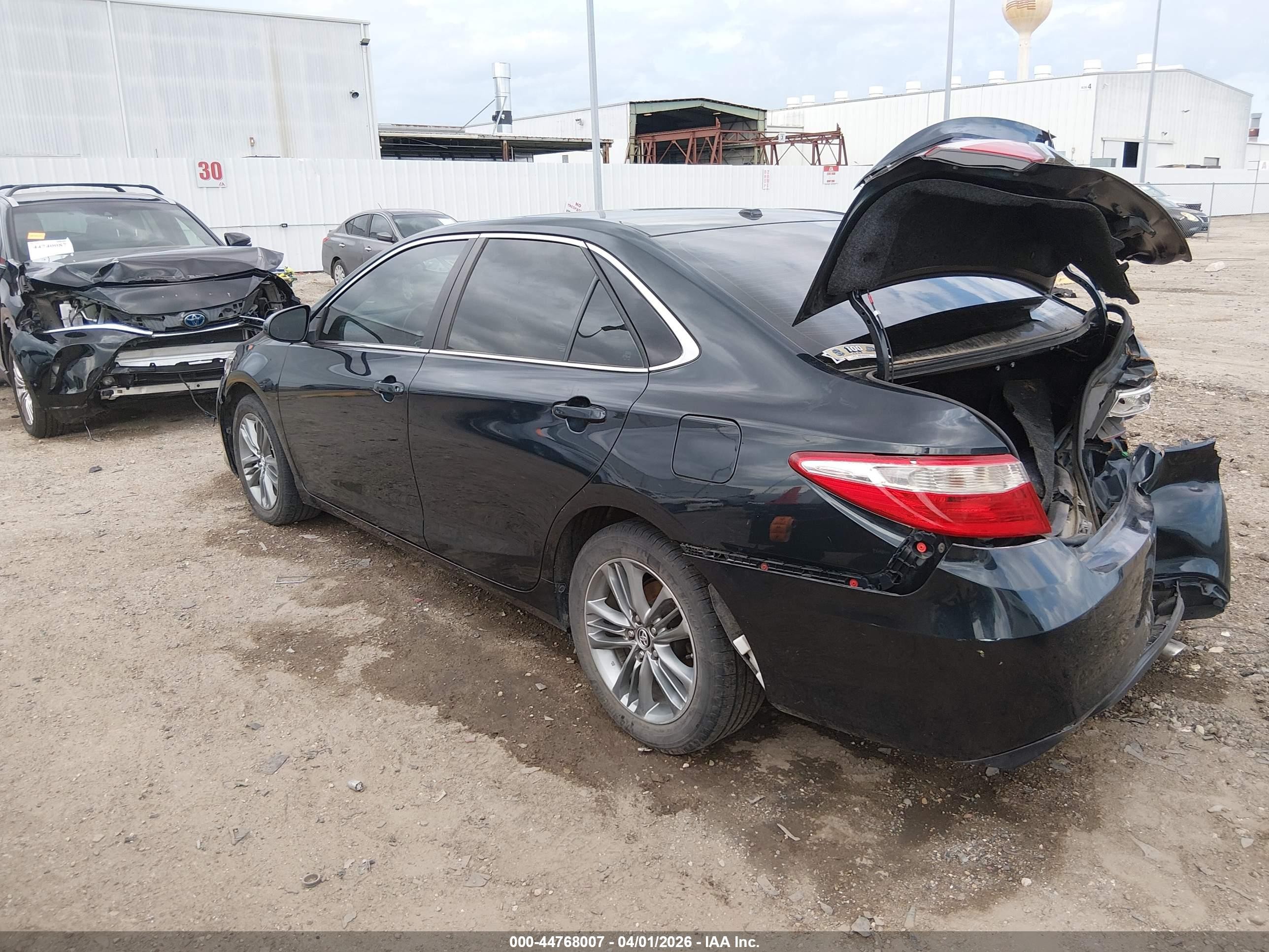 2015 Toyota Camry Se Black vin: 4T1BF1FK1FU488636