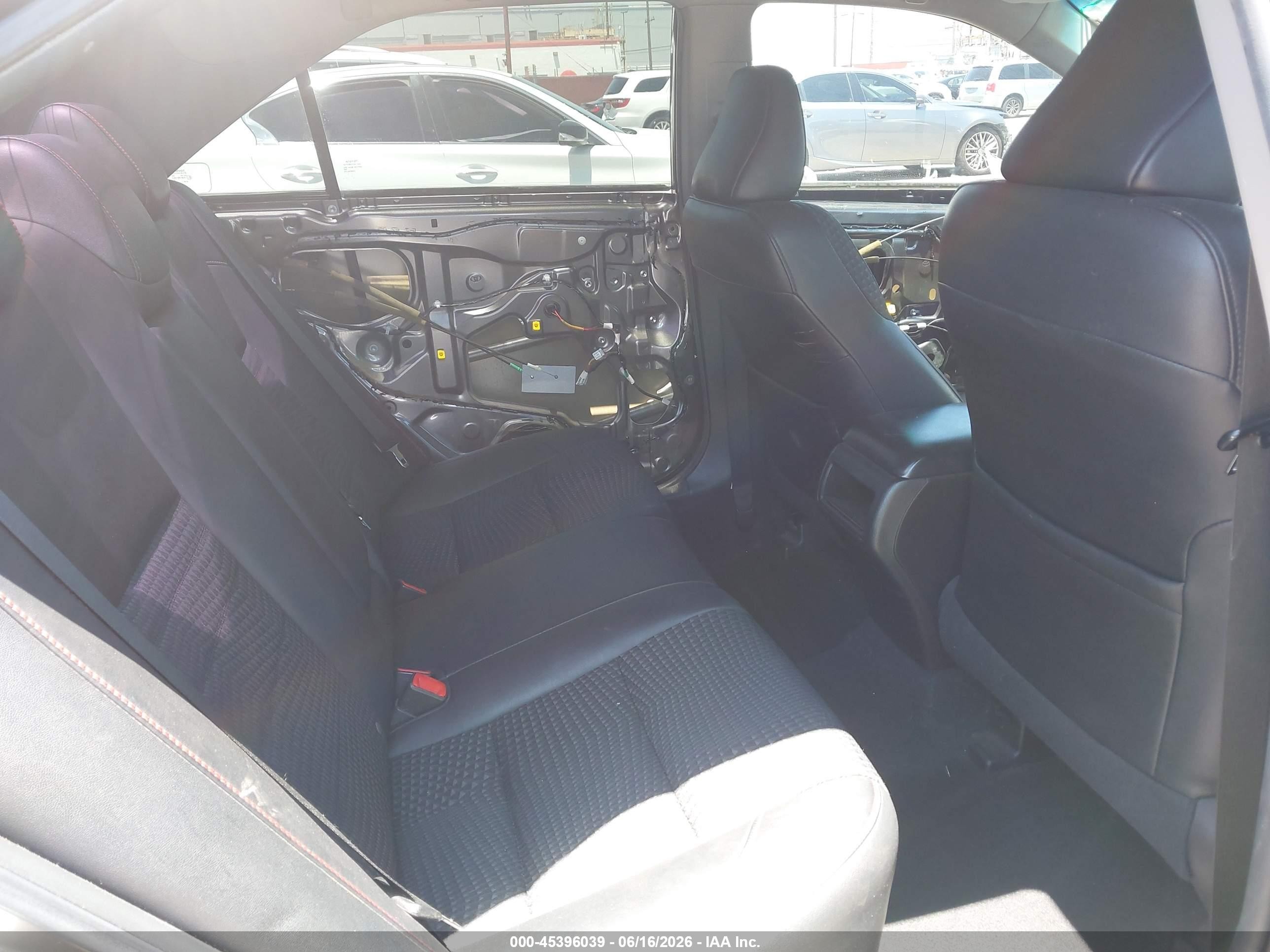 2015 Toyota Camry Se Серый vin: 4T1BF1FK1FU493352