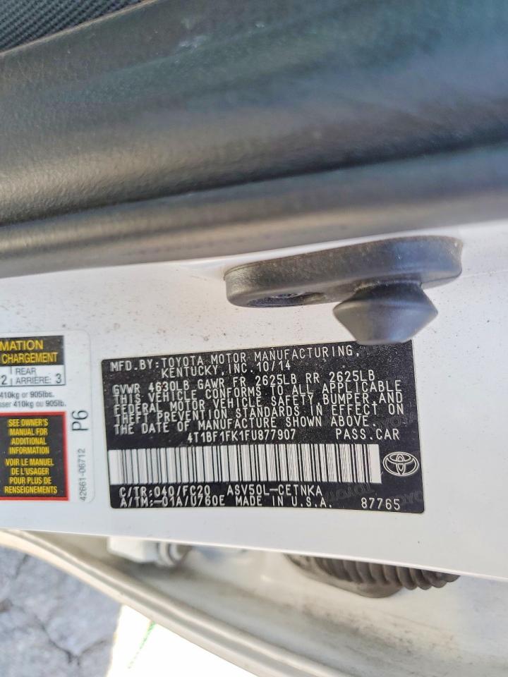 2015 Toyota Camry Le White vin: 4T1BF1FK1FU877907