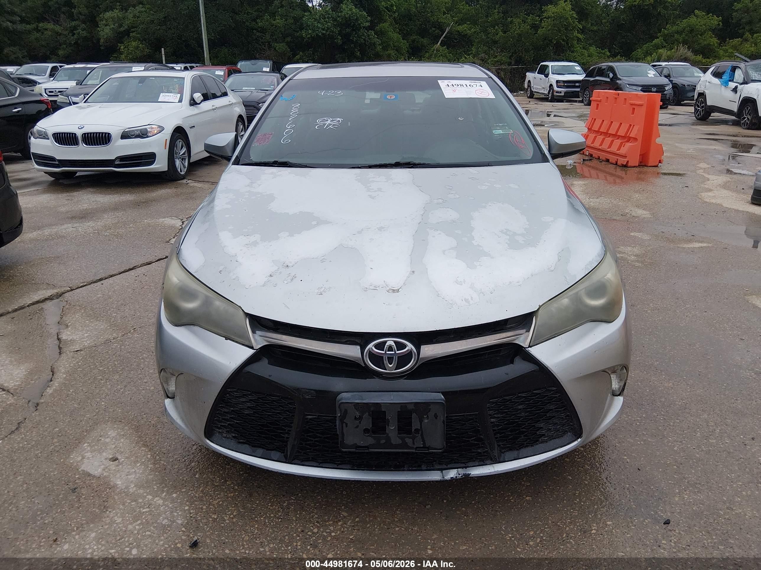 2015 Toyota Camry Se Серебряный vin: 4T1BF1FK1FU882606