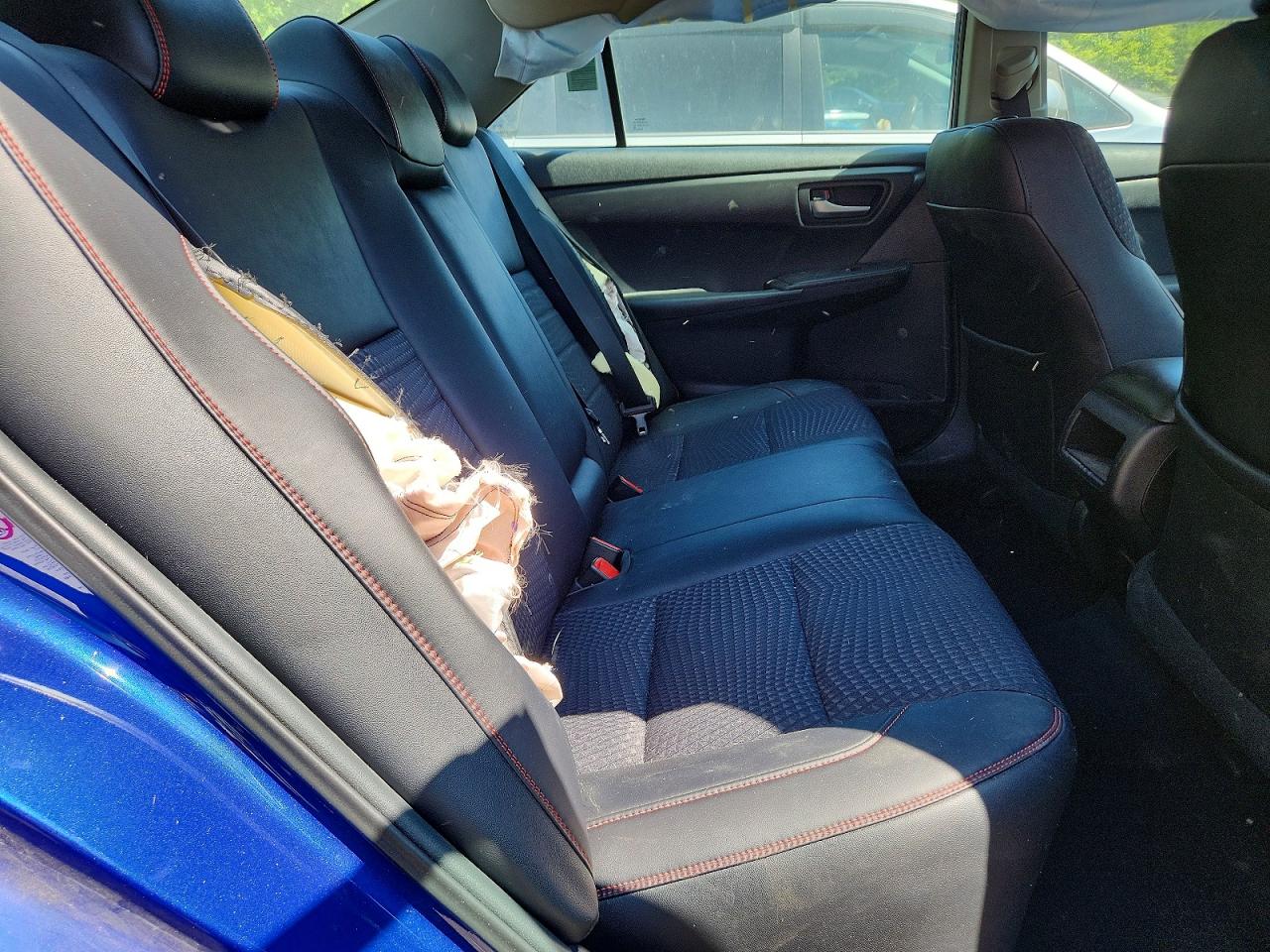 2015 Toyota Camry Se Blue vin: 4T1BF1FK1FU887434