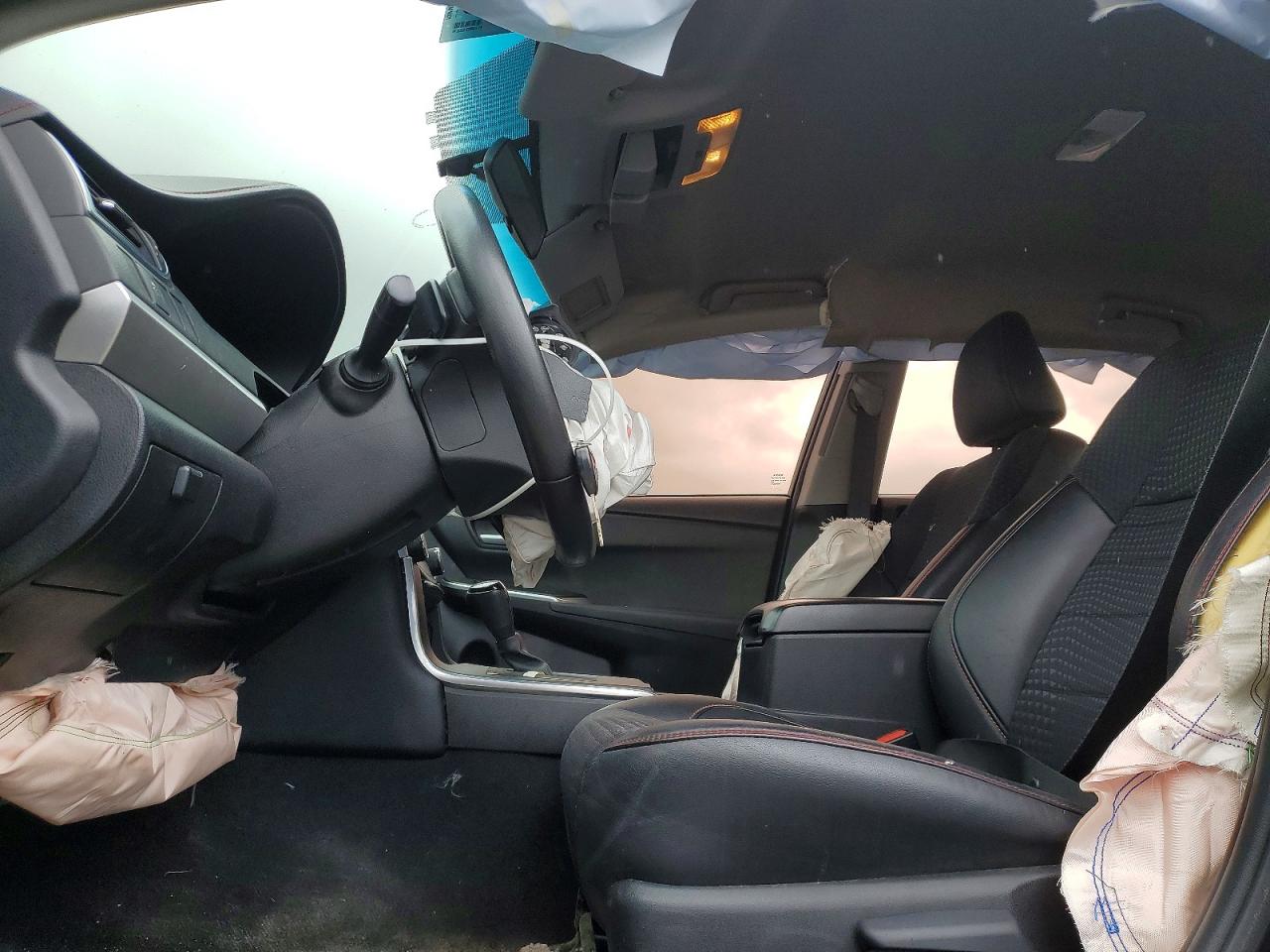 2015 Toyota Camry Le Черный vin: 4T1BF1FK1FU890477