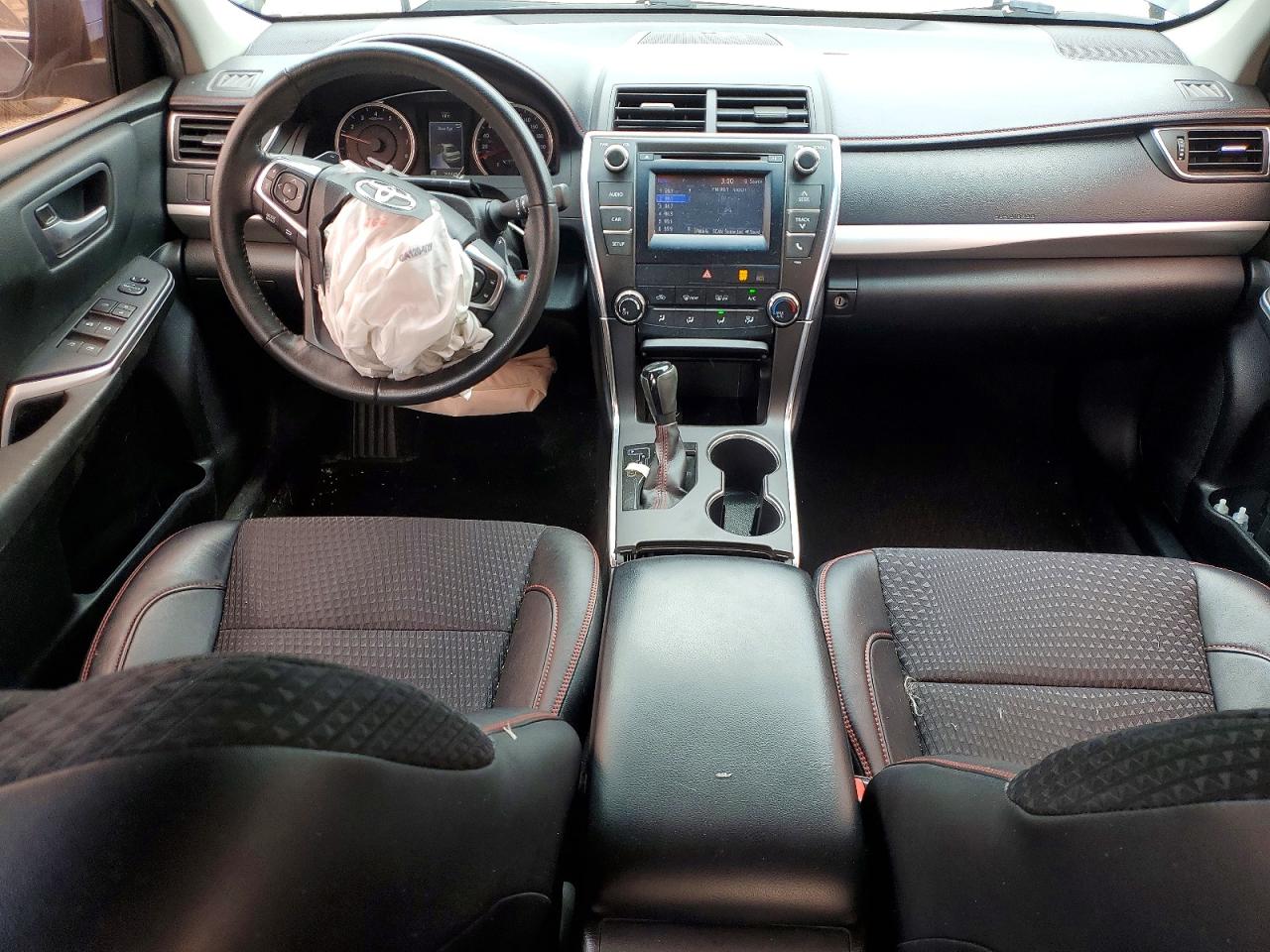2015 Toyota Camry Le Черный vin: 4T1BF1FK1FU890477