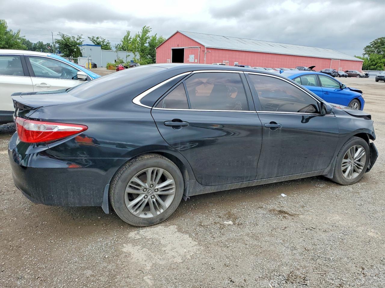 2015 Toyota Camry Le Черный vin: 4T1BF1FK1FU890477
