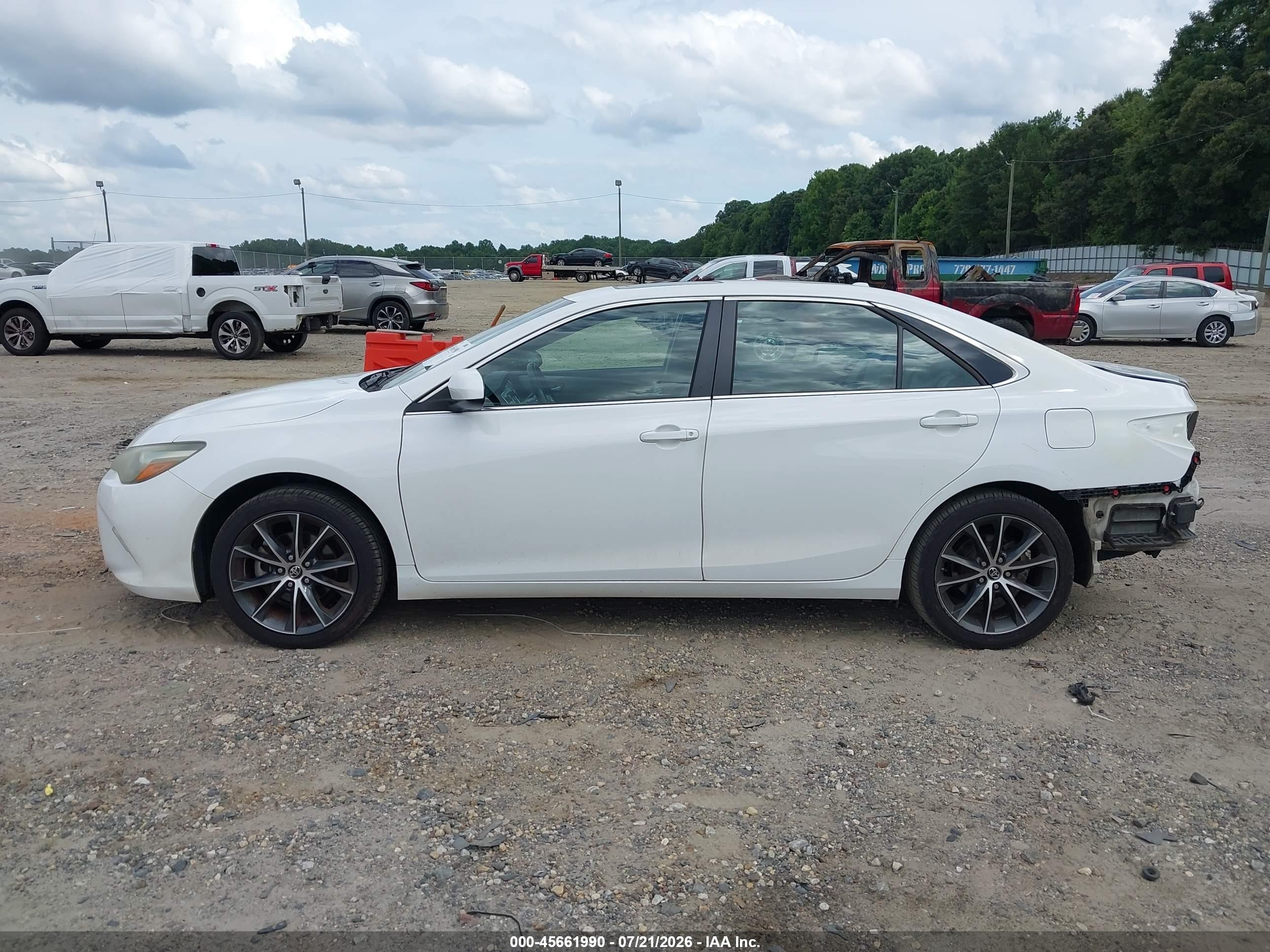 2015 Toyota Camry Xse White vin: 4T1BF1FK1FU905317