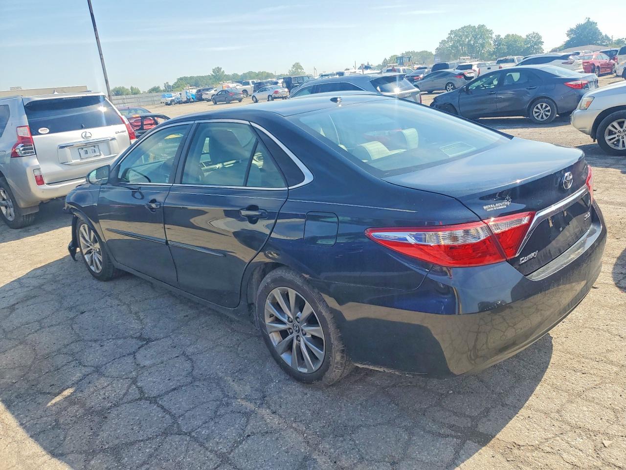 2015 Toyota Camry Xle Gray vin: 4T1BF1FK1FU913014