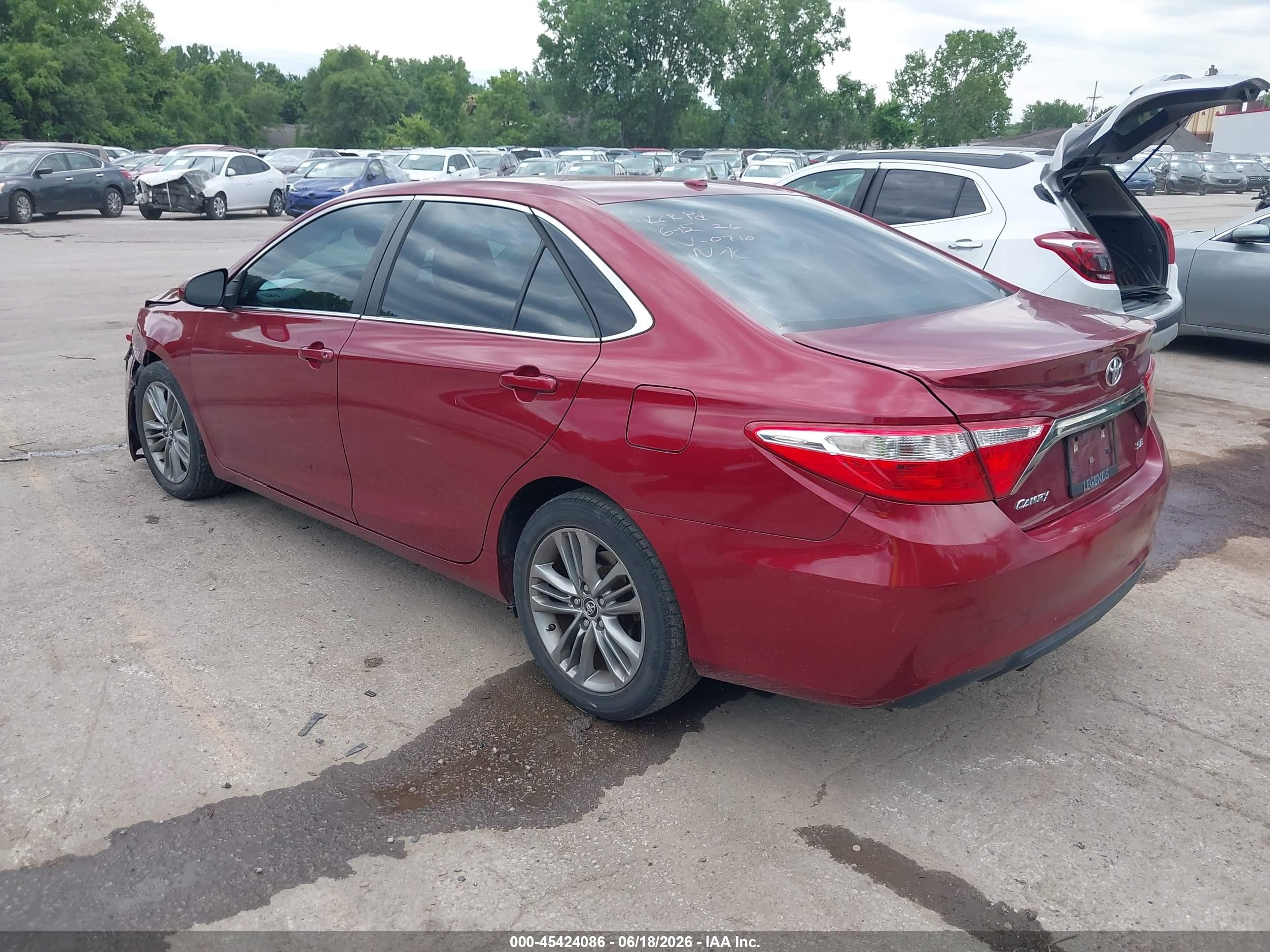 2015 Toyota Camry Se Красный vin: 4T1BF1FK1FU920710