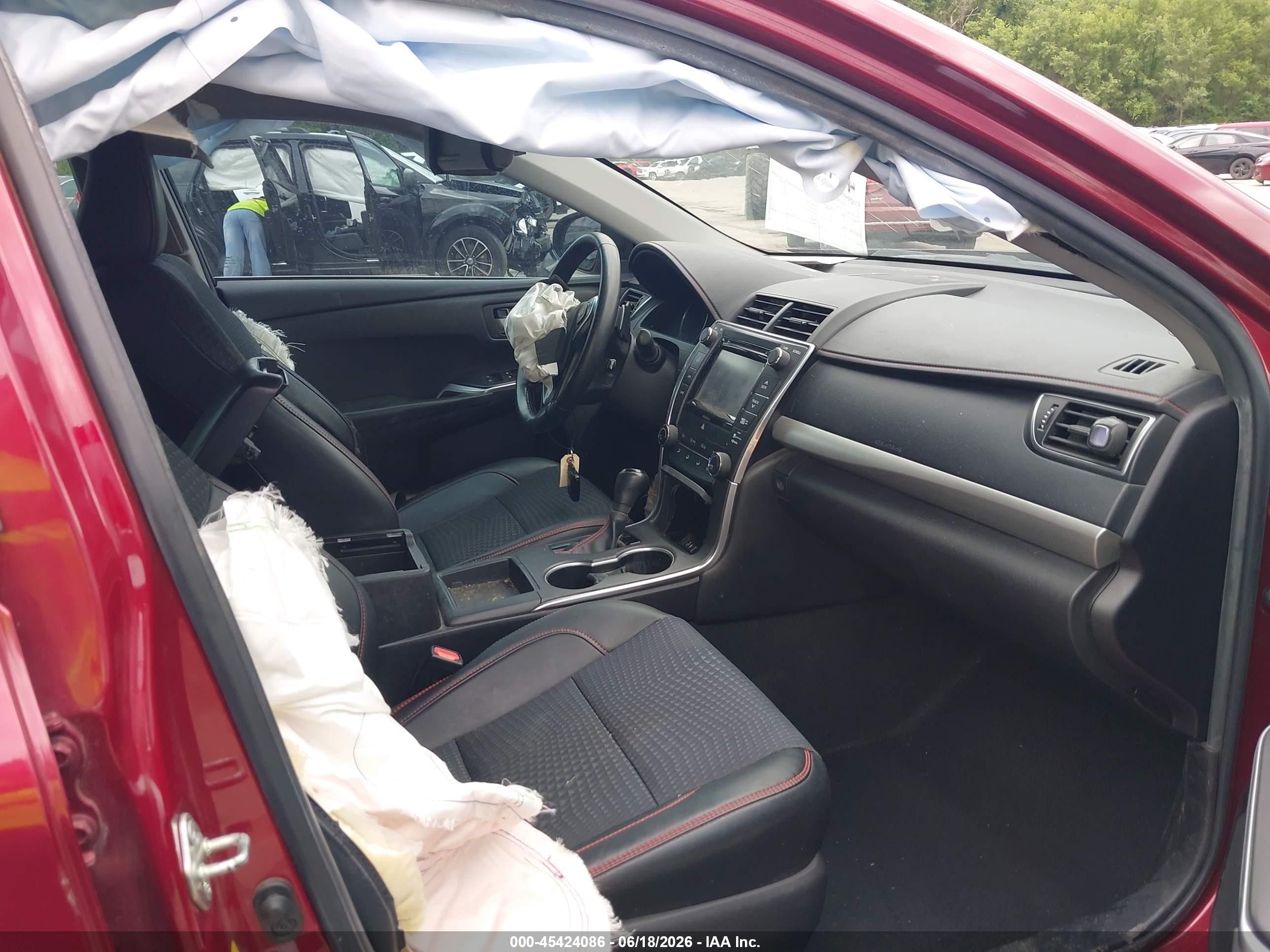 2015 Toyota Camry Se Красный vin: 4T1BF1FK1FU920710