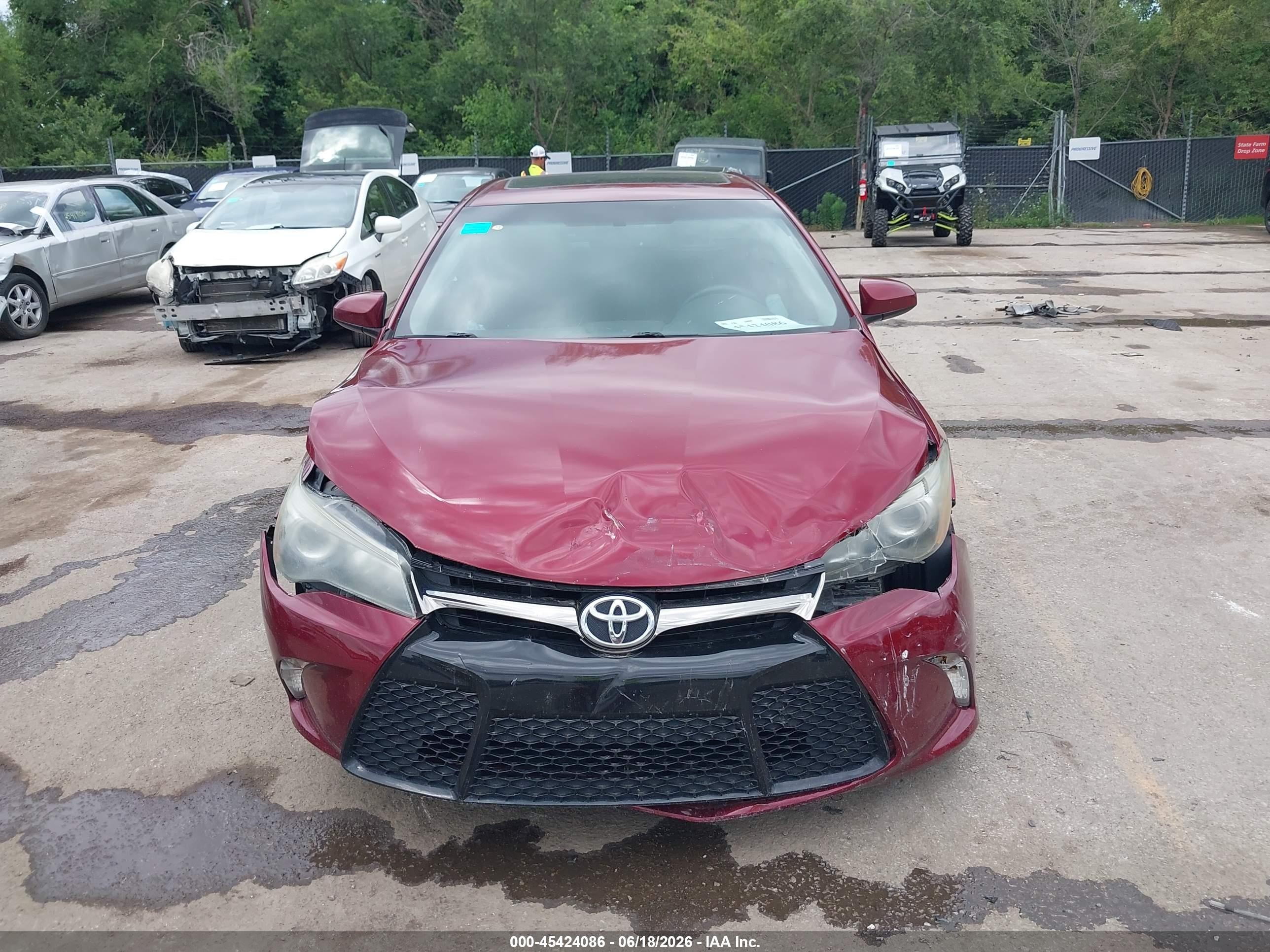 2015 Toyota Camry Se Красный vin: 4T1BF1FK1FU920710