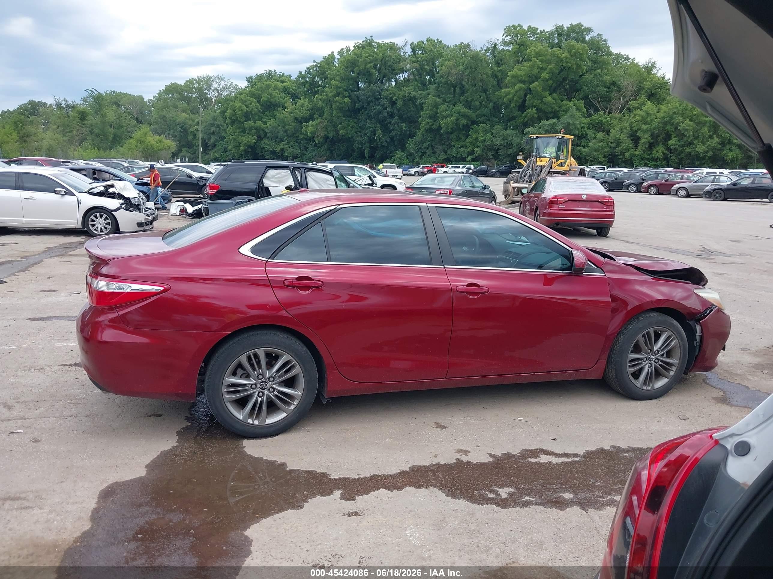 2015 Toyota Camry Se Красный vin: 4T1BF1FK1FU920710