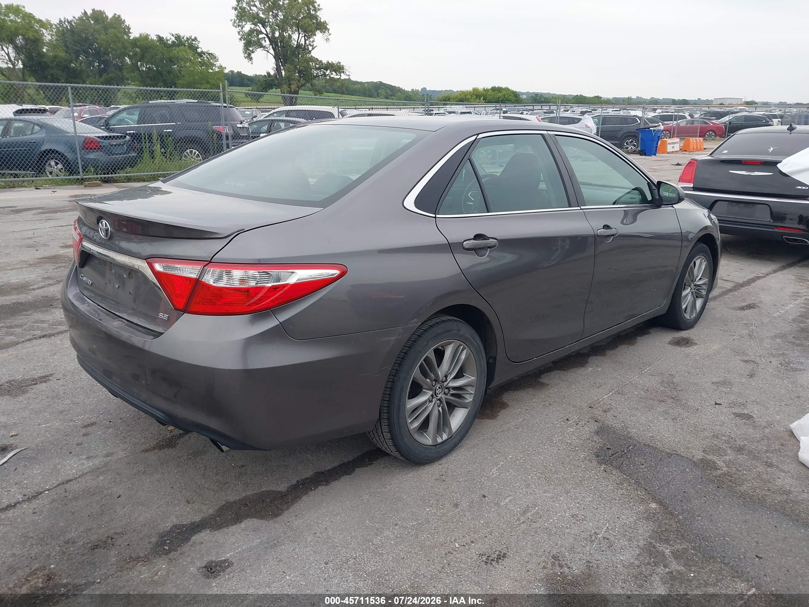 2015 Toyota Camry Se Gray vin: 4T1BF1FK1FU927124