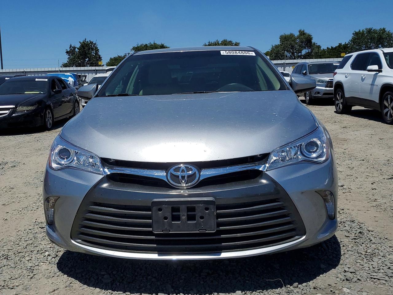 2015 Toyota Camry Le Silver vin: 4T1BF1FK1FU933019