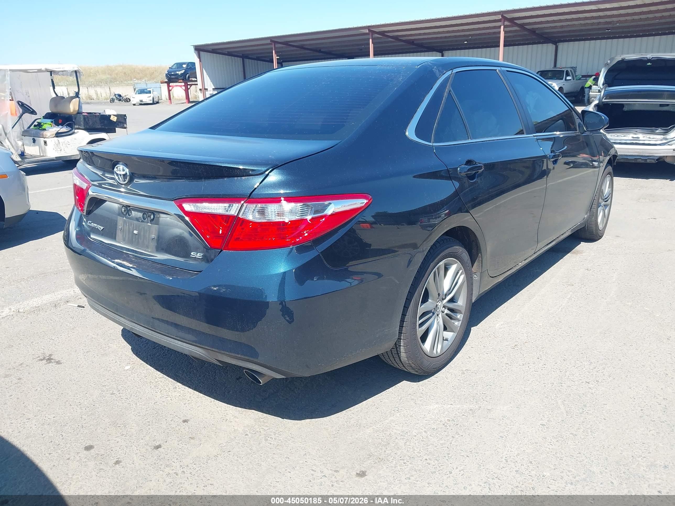 2015 Toyota Camry Se Dark Blue vin: 4T1BF1FK1FU933523