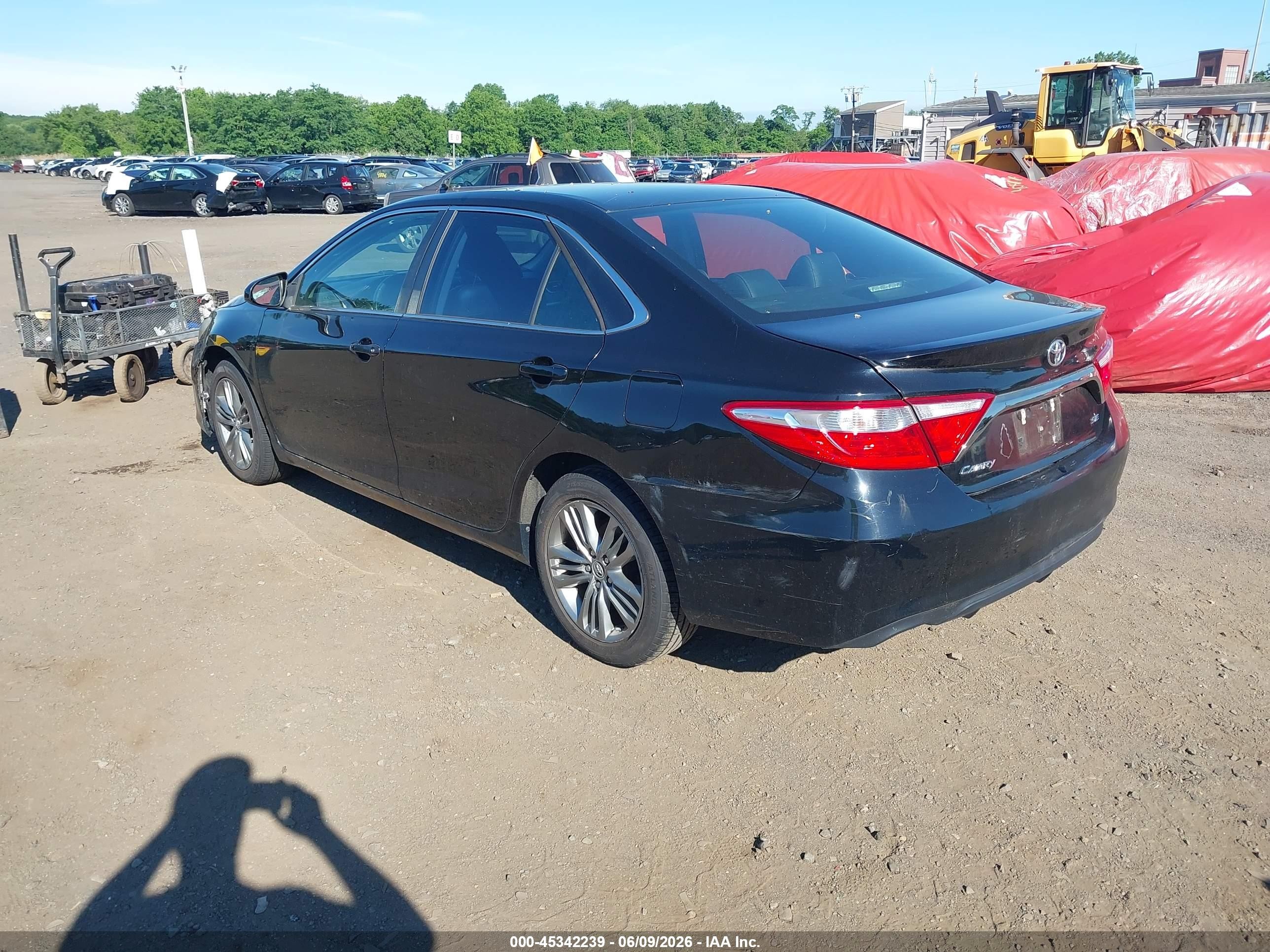 2015 Toyota Camry Se Черный vin: 4T1BF1FK1FU951715