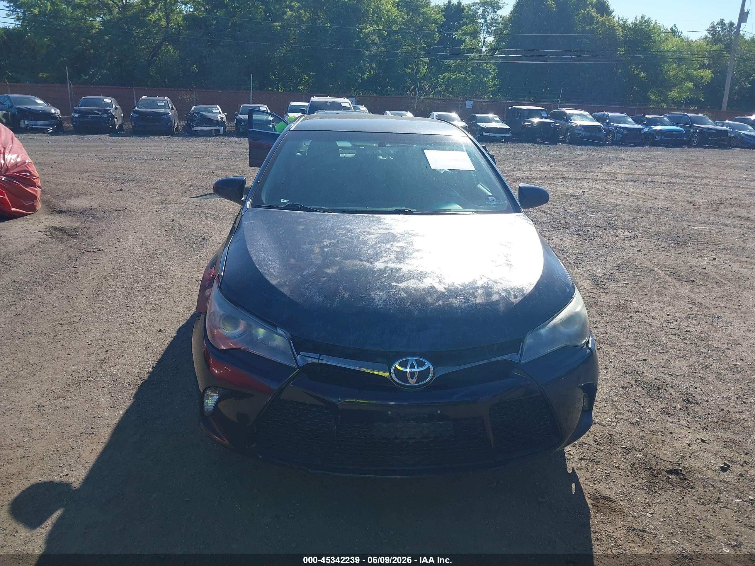 2015 Toyota Camry Se Черный vin: 4T1BF1FK1FU951715
