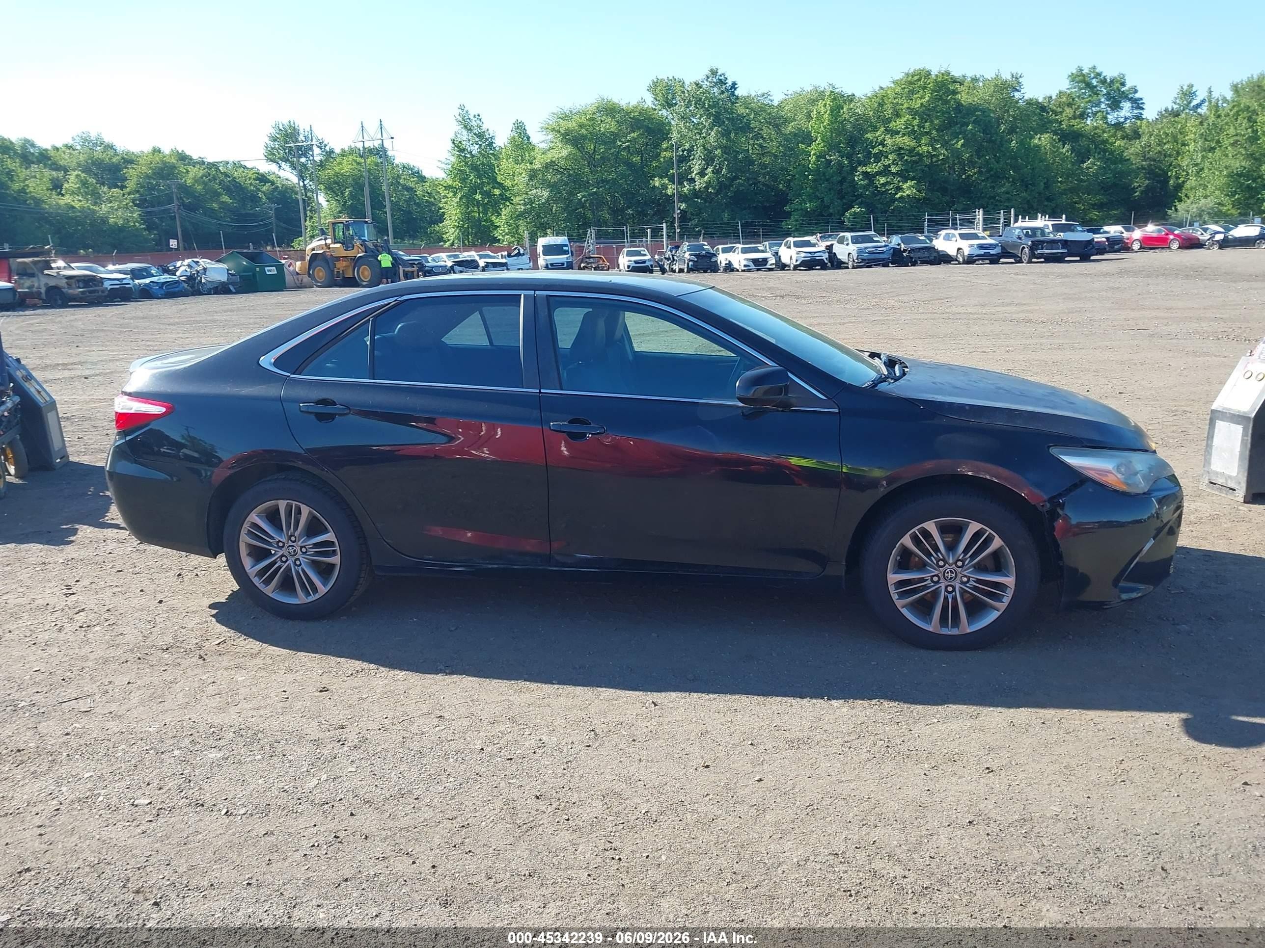 2015 Toyota Camry Se Черный vin: 4T1BF1FK1FU951715