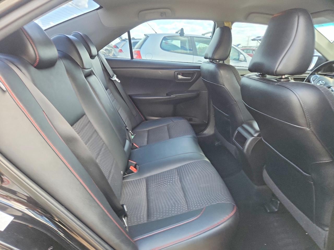 2015 Toyota Camry Se Black vin: 4T1BF1FK1FU978140