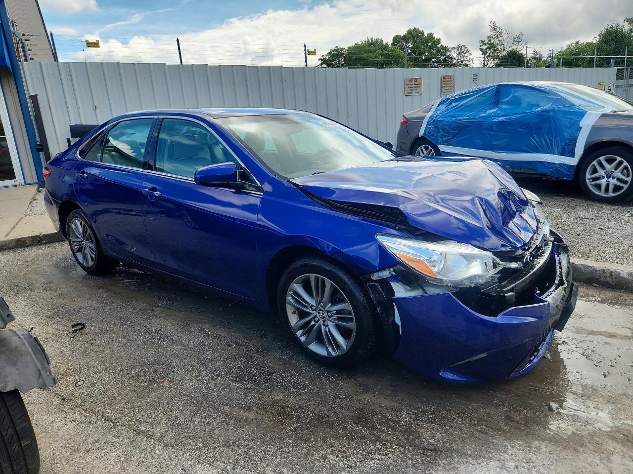 2015 Toyota Camry Se Blue vin: 4T1BF1FK1FU984665