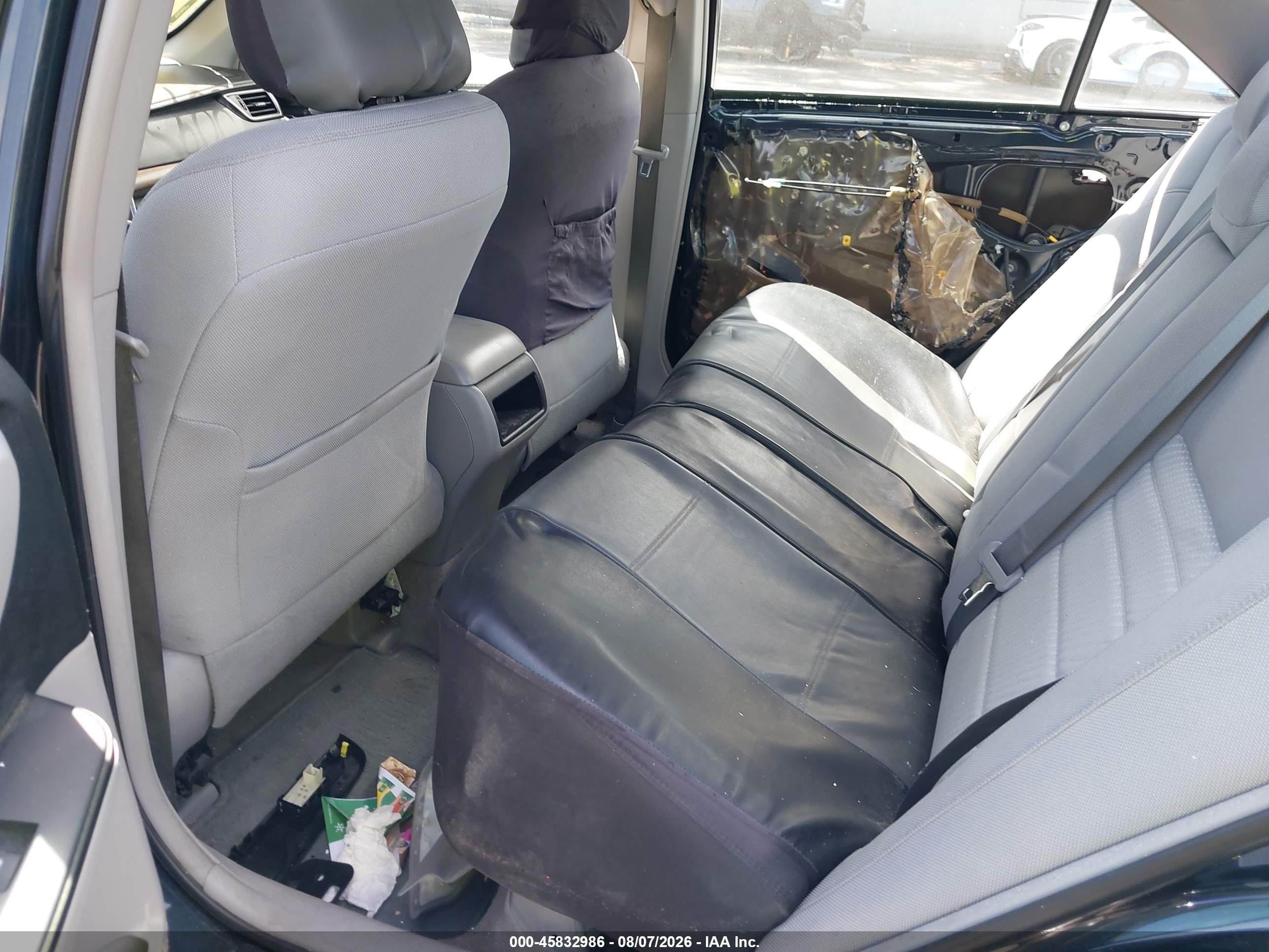 2015 Toyota Camry Le Green vin: 4T1BF1FK1FU986142