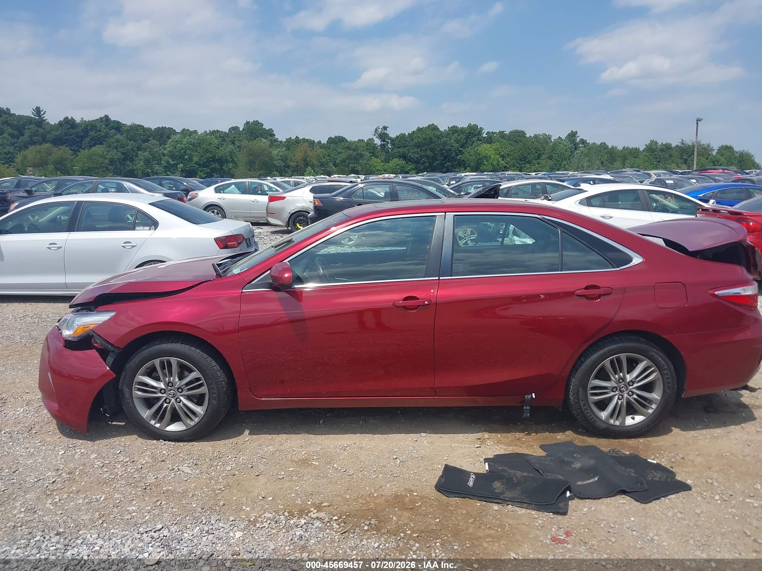 2015 Toyota Camry Se Red vin: 4T1BF1FK1FU987176