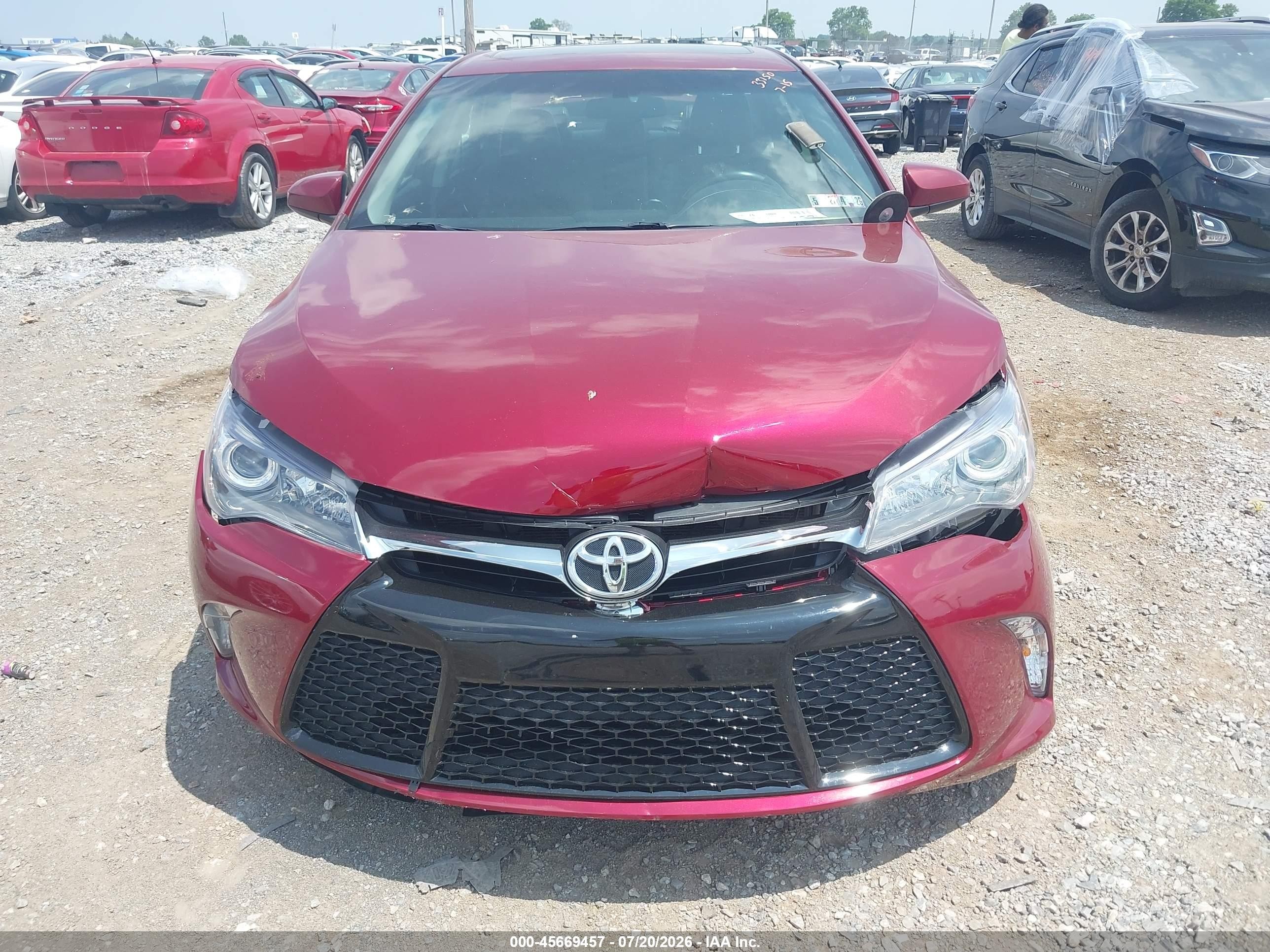2015 Toyota Camry Se Red vin: 4T1BF1FK1FU987176
