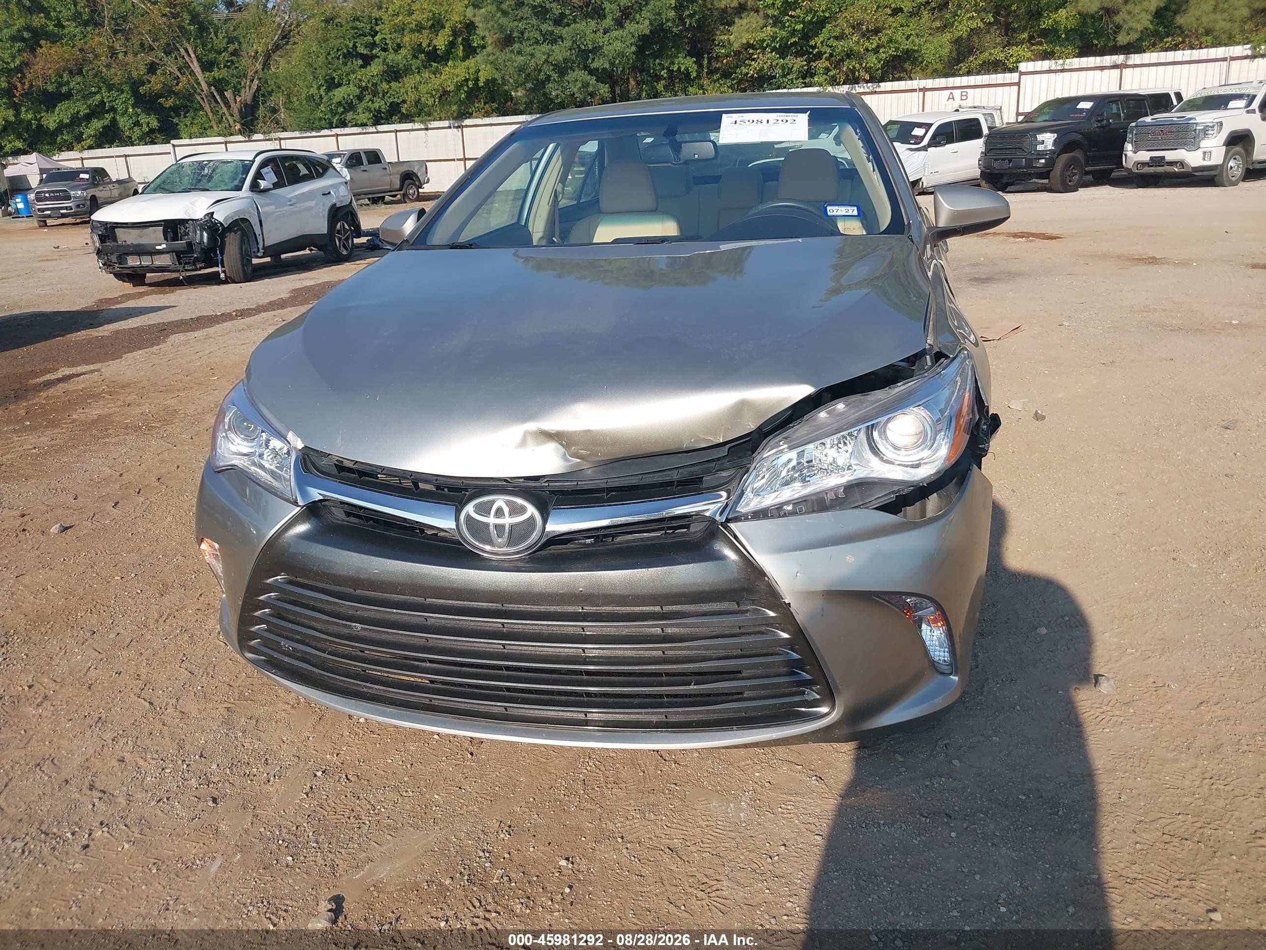 2015 Toyota Camry Xle Silver vin: 4T1BF1FK1FU989526