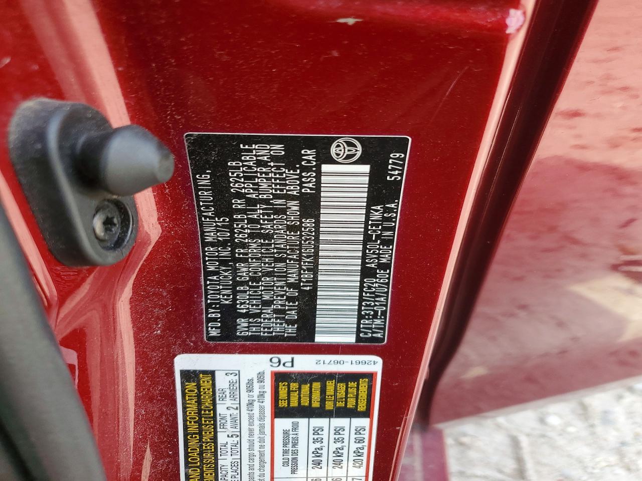 2016 Toyota Camry Le Red vin: 4T1BF1FK1GU532586