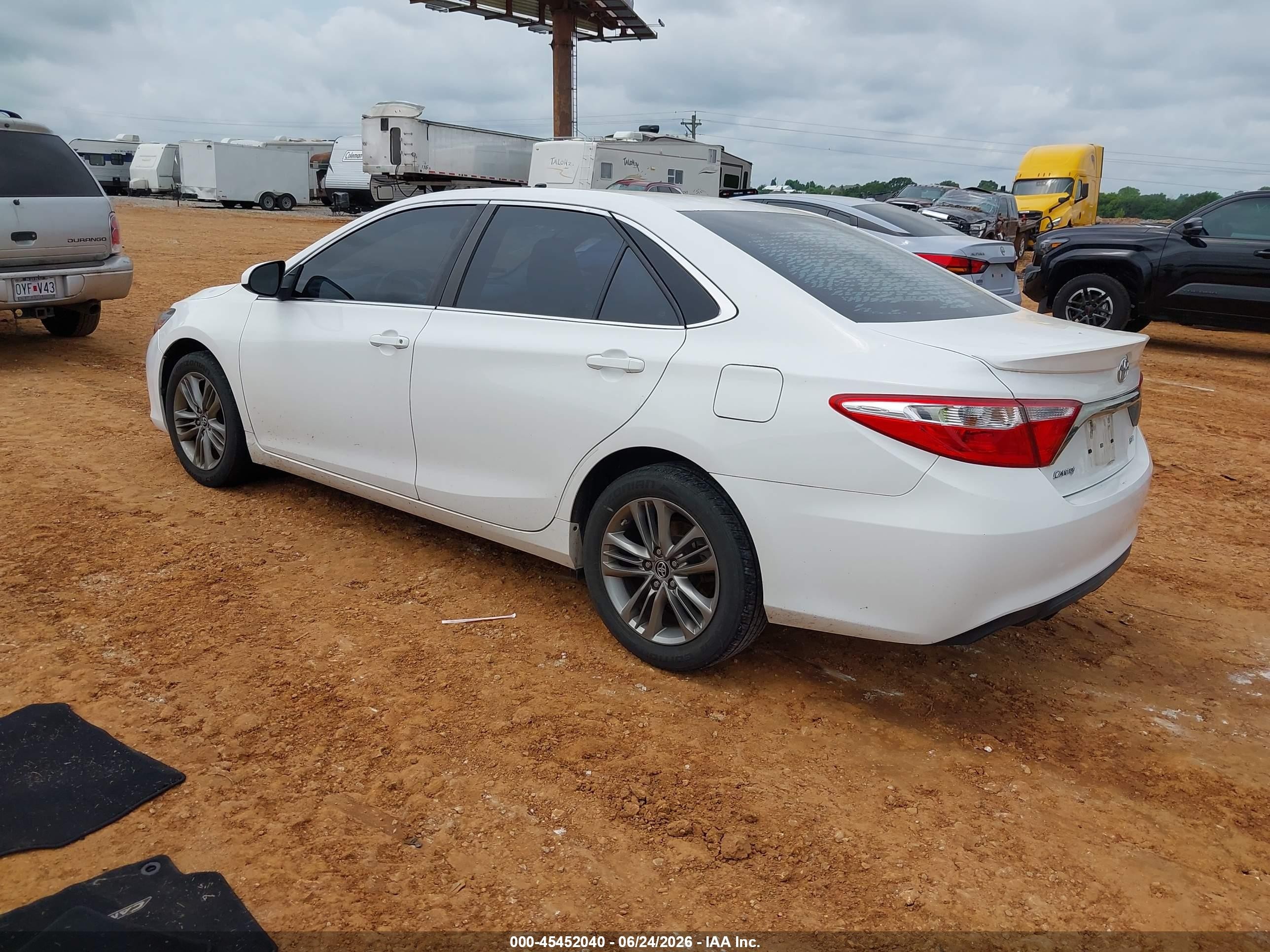 2016 Toyota Camry Se Белый vin: 4T1BF1FK1GU549601