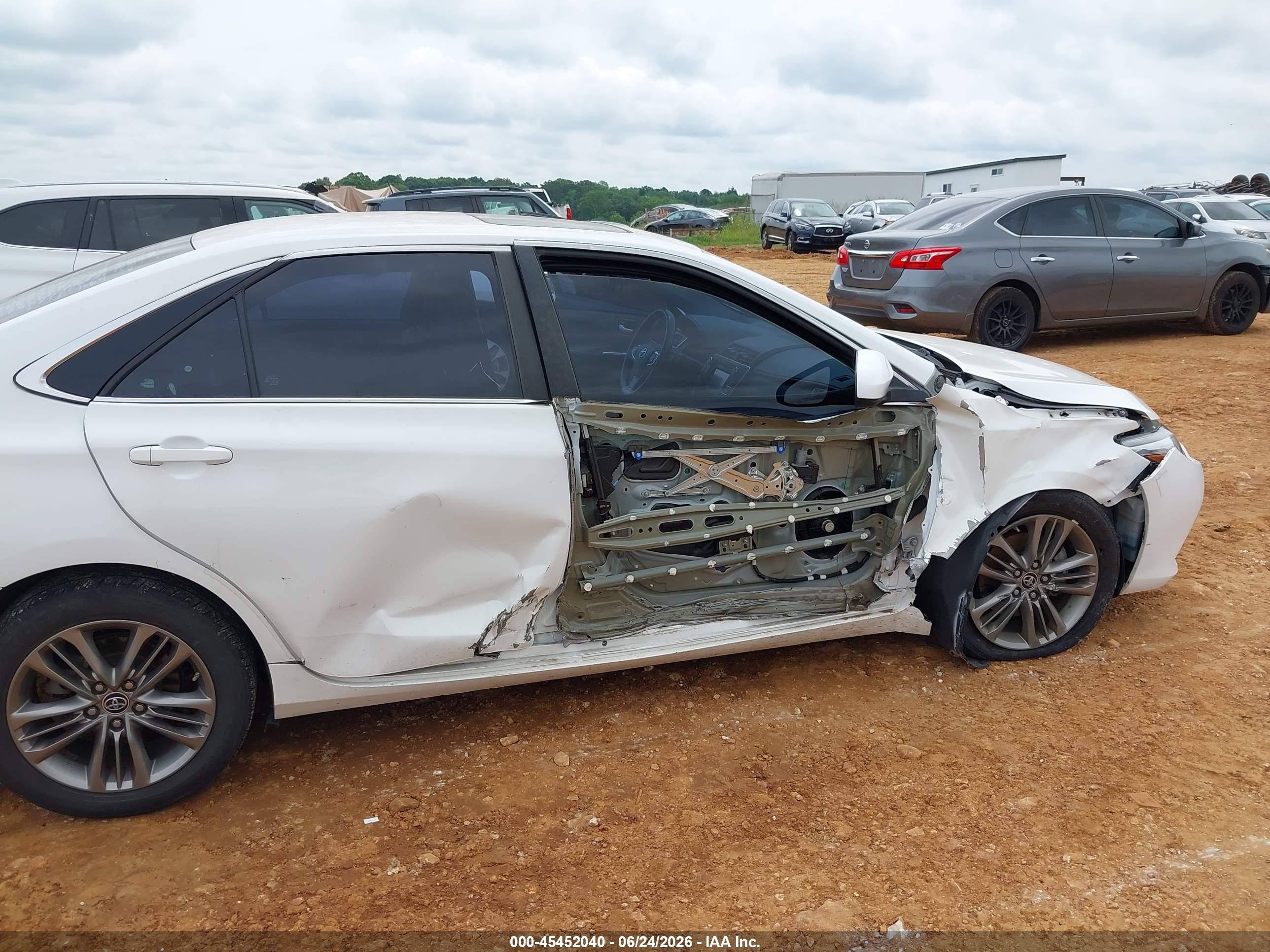 2016 Toyota Camry Se Белый vin: 4T1BF1FK1GU549601