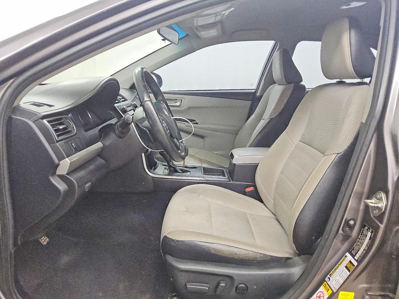 2017 Toyota Camry Se Gray vin: 4T1BF1FK1HU686653